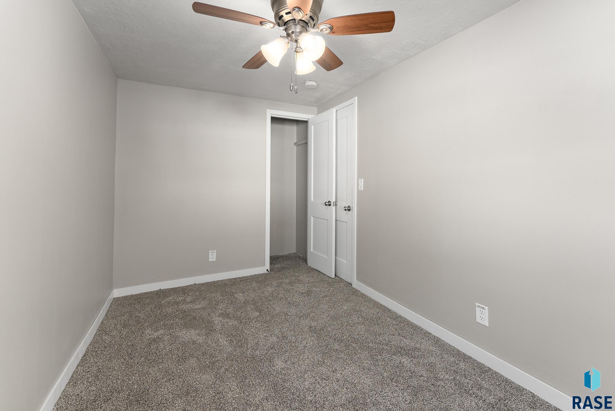 1700 E Austin St