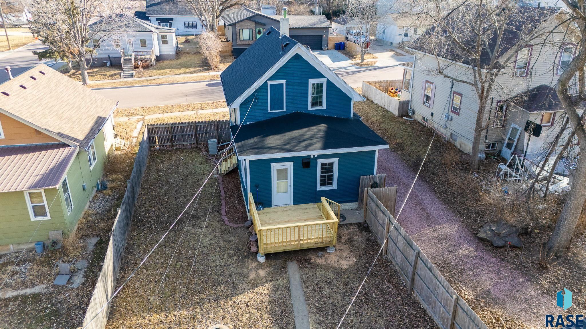 611 N Sherman Ave