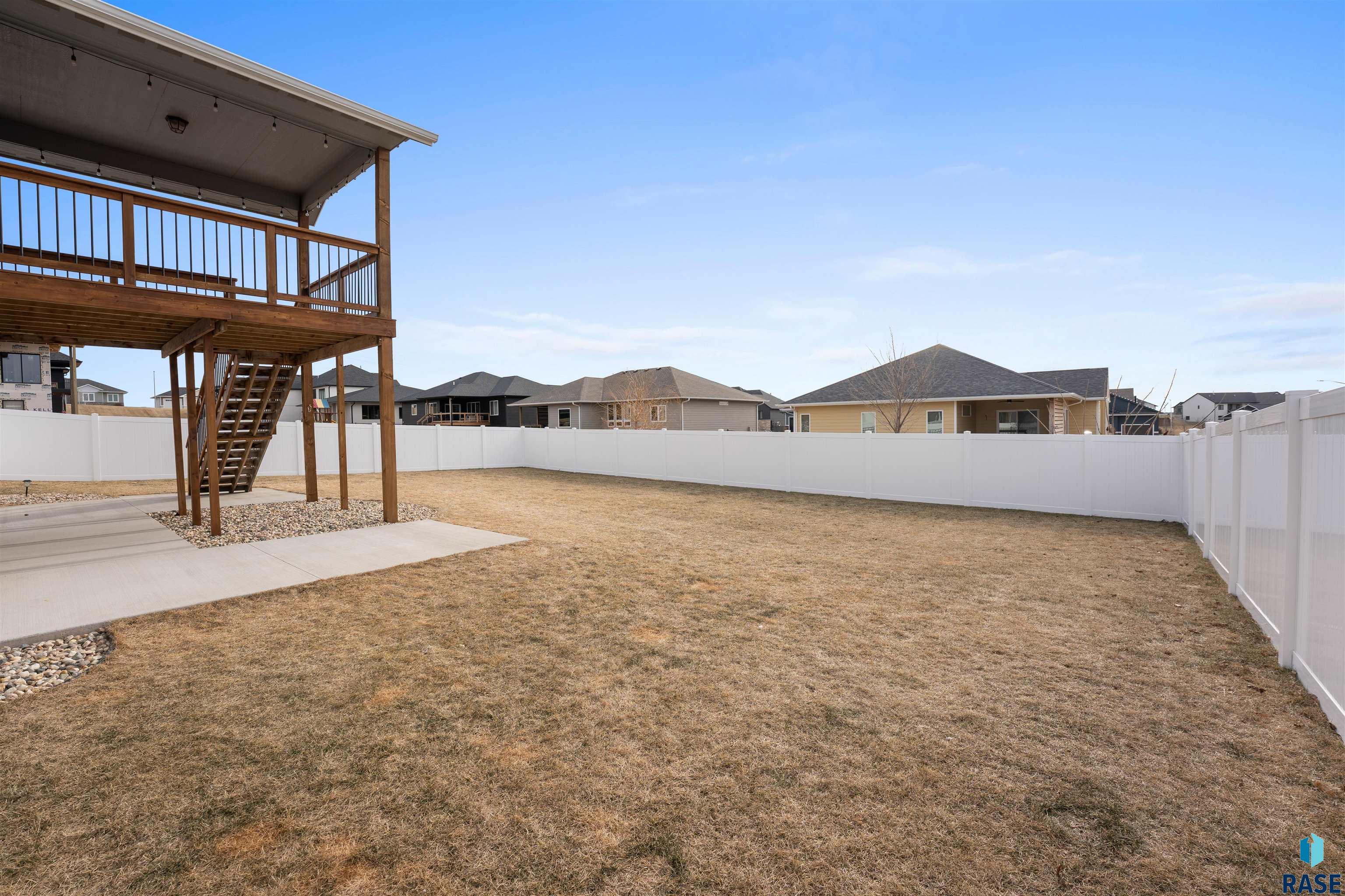 8320 E Wicker Ct