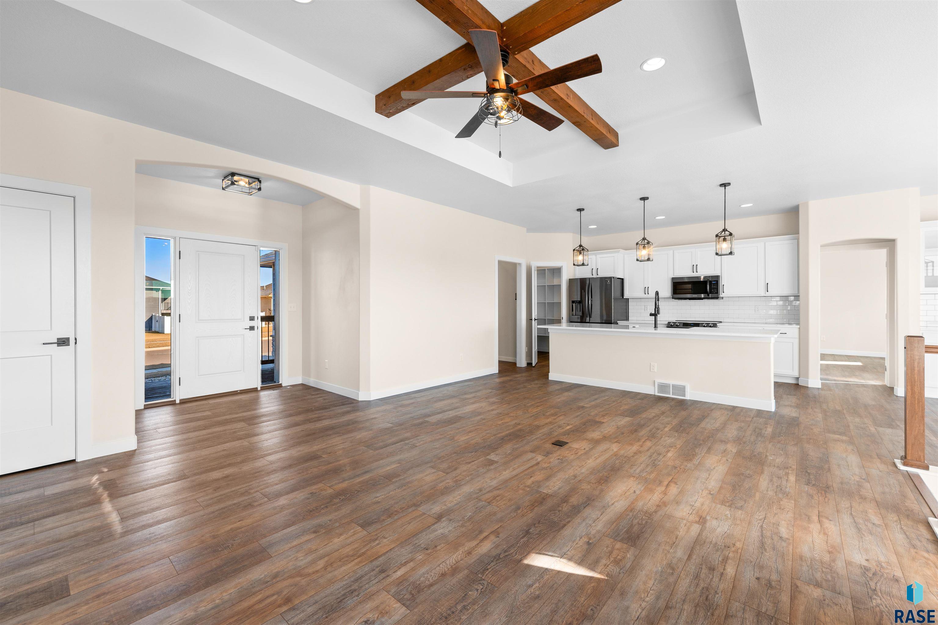 8320 E Wicker Ct