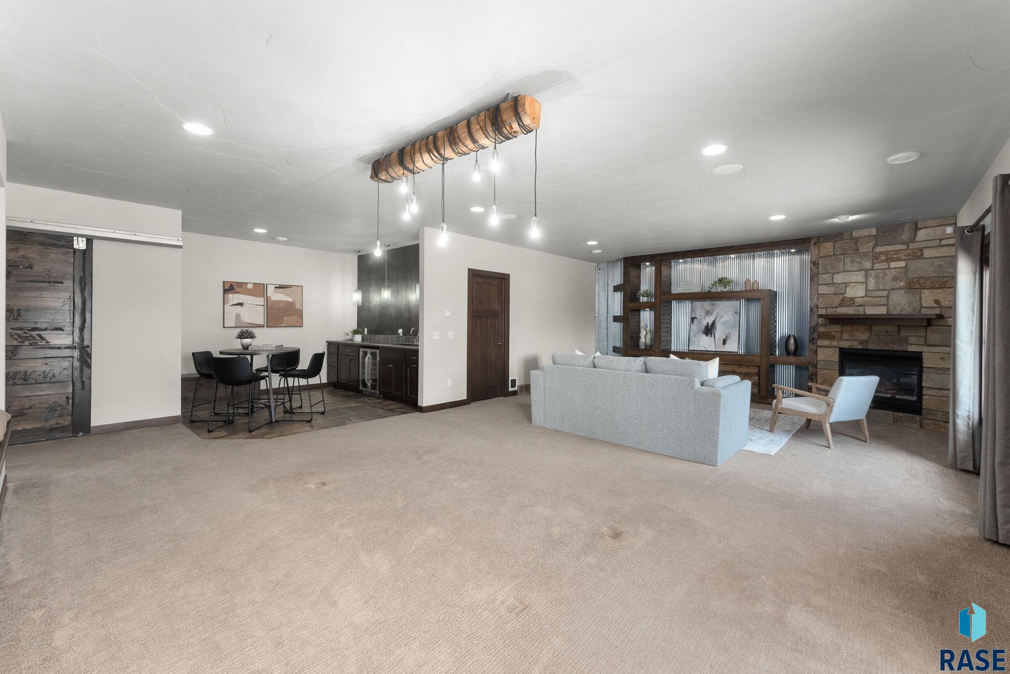 8208 S Spice Hill Cir