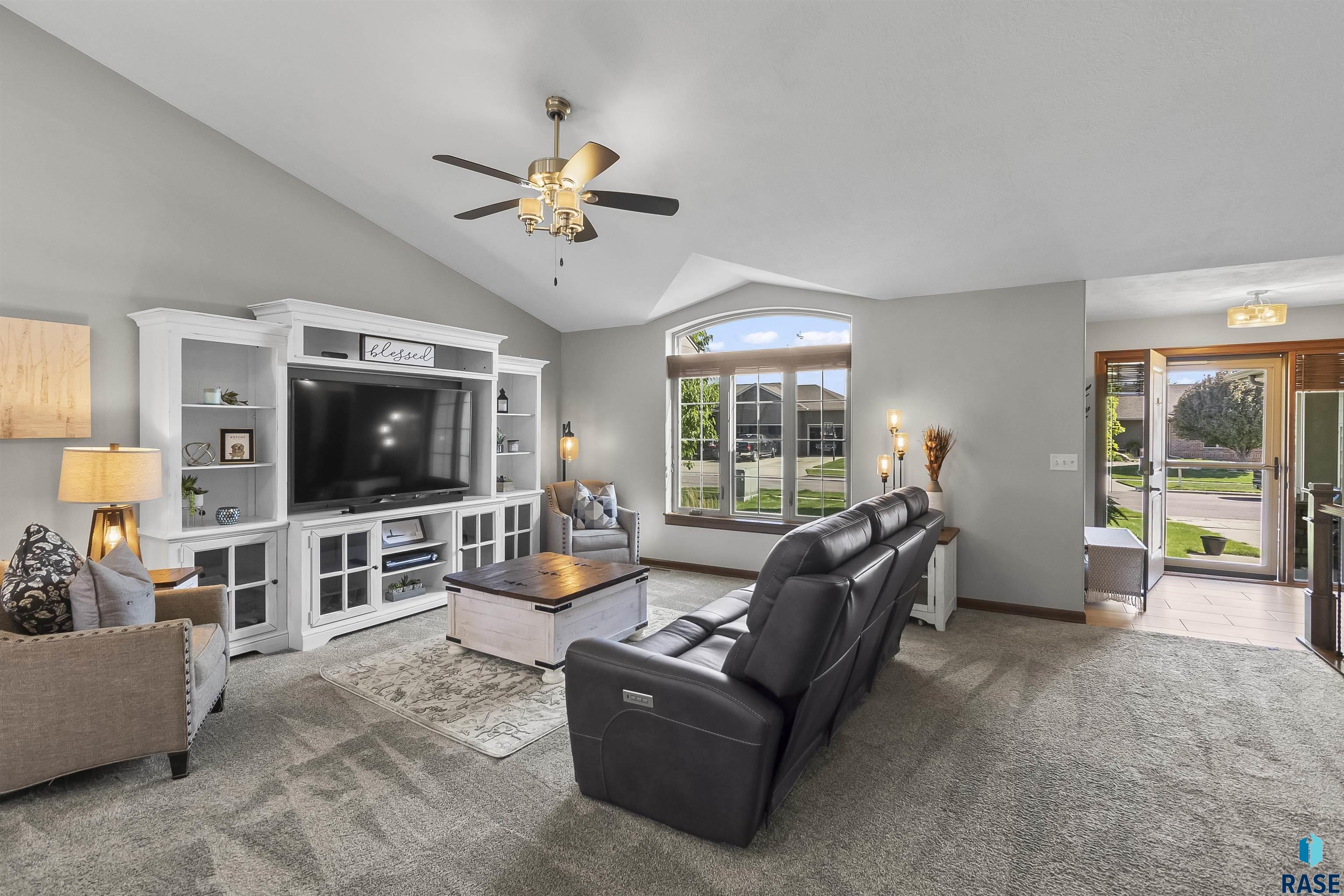 7915 S Copper Ridge Rd
