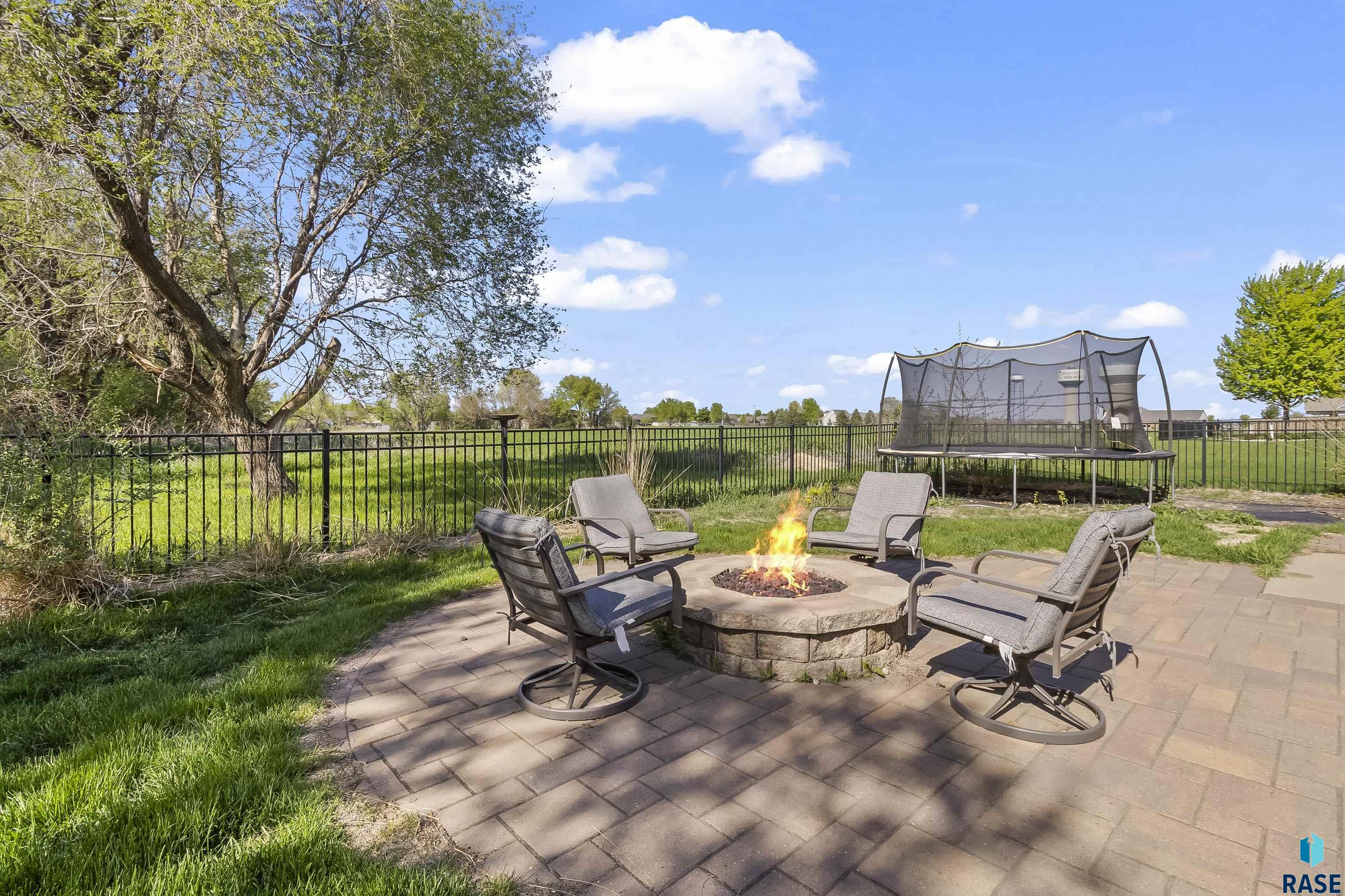 7915 S Copper Ridge Rd