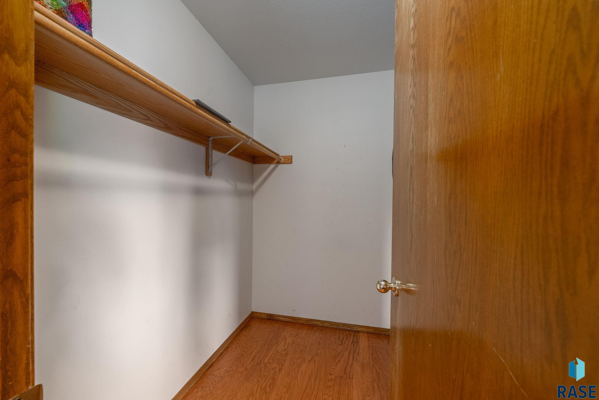 308 N La Salle Ave