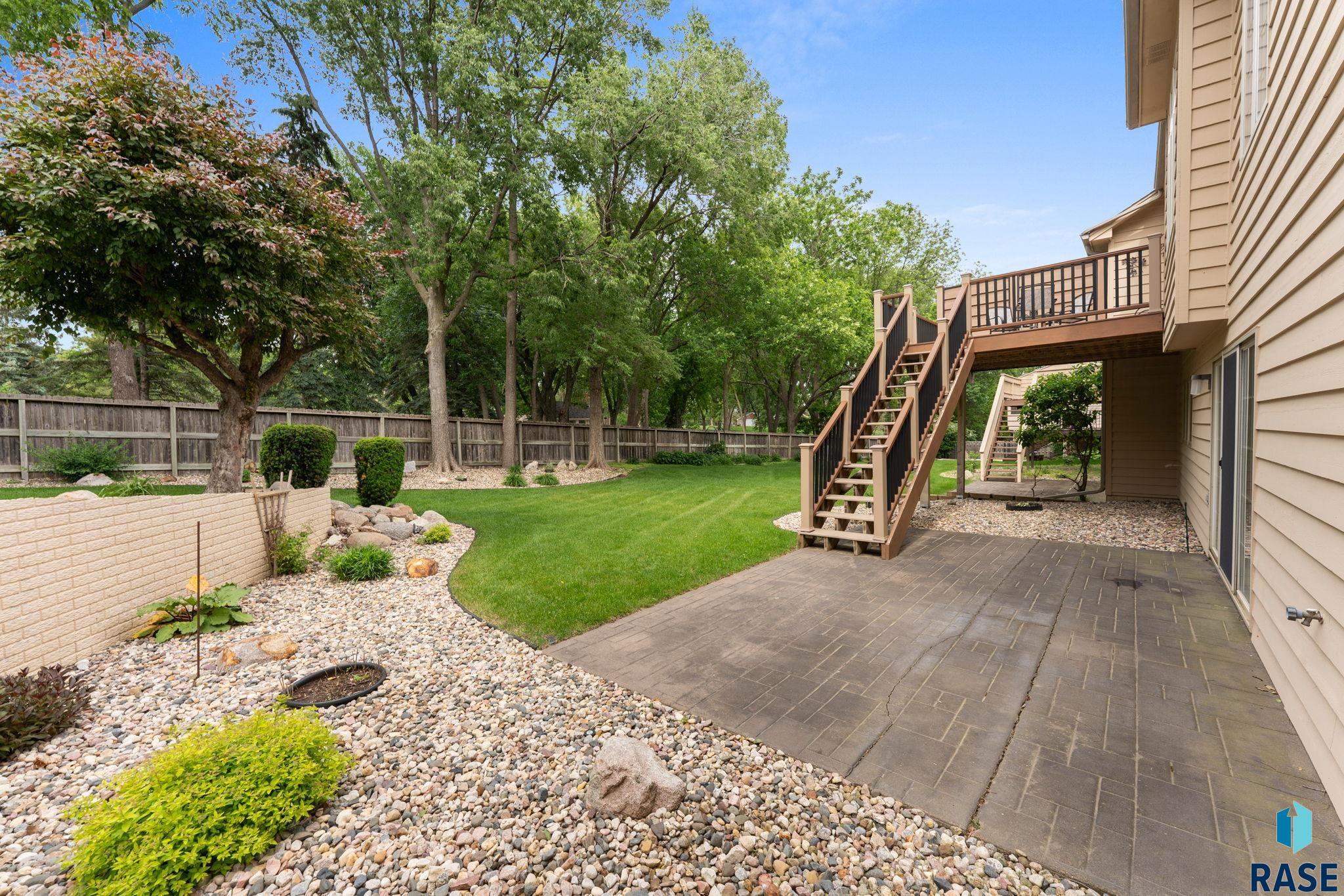 218 W Saint Andrews Dr