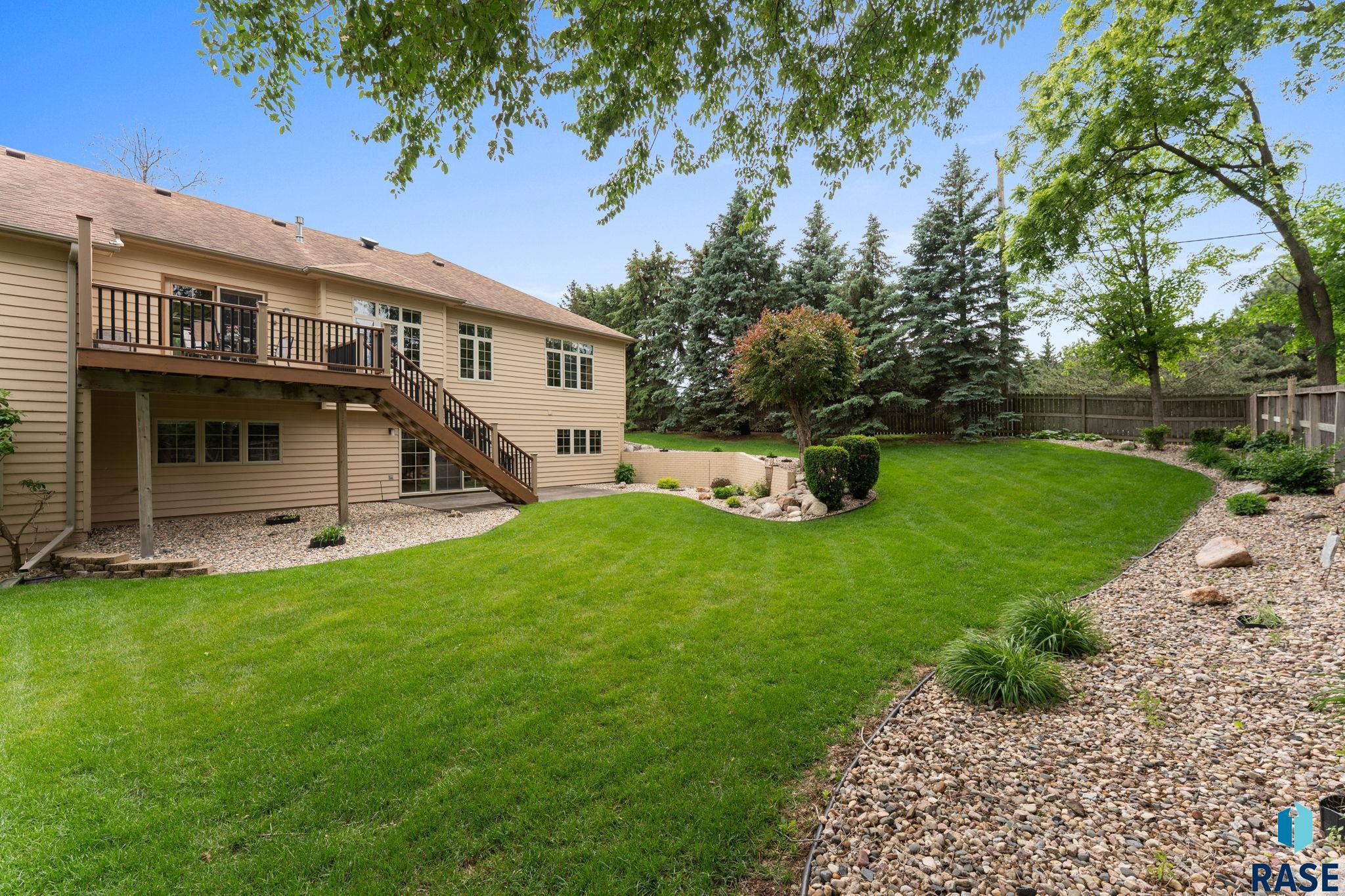 218 W Saint Andrews Dr