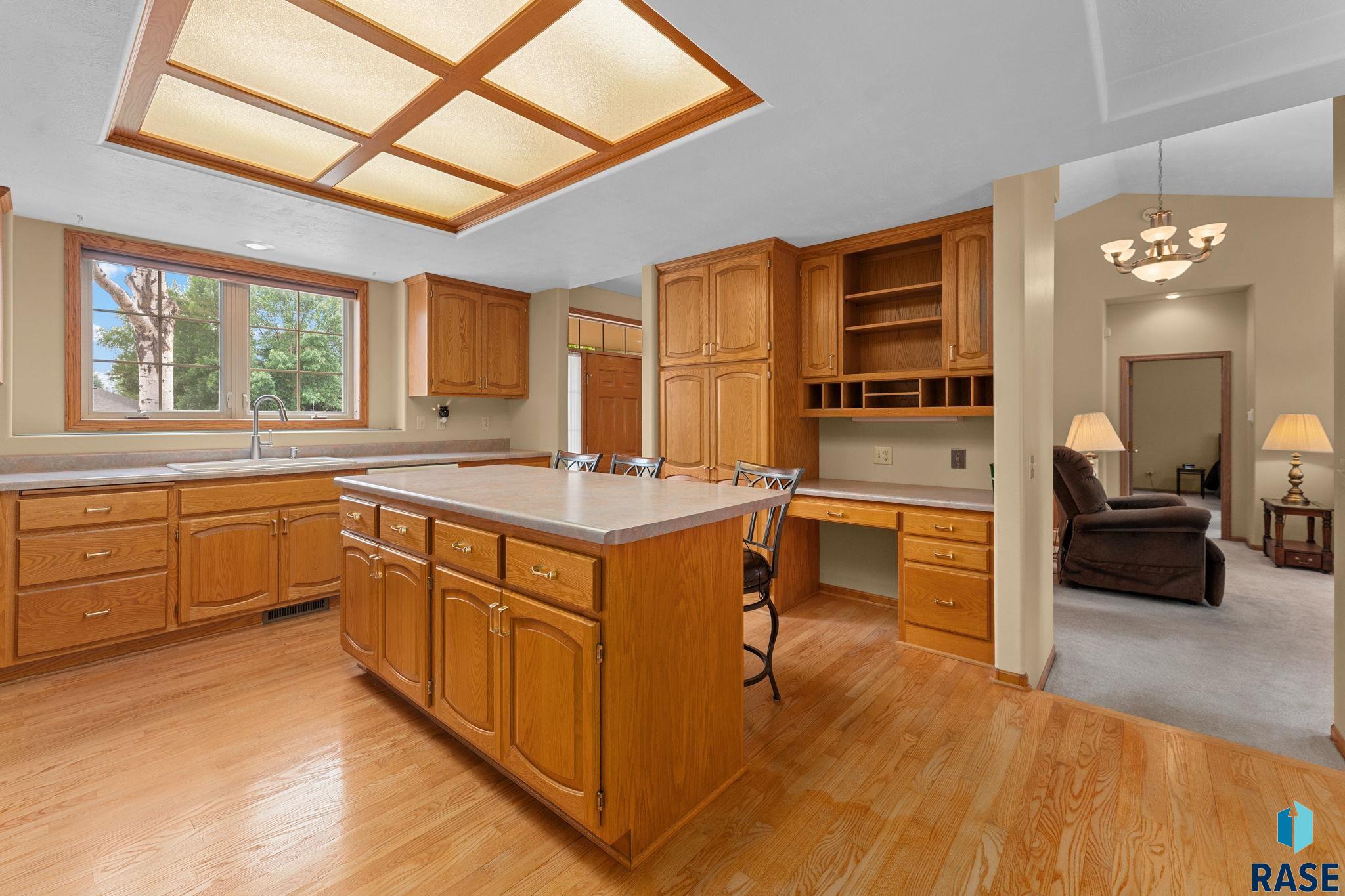 218 W Saint Andrews Dr