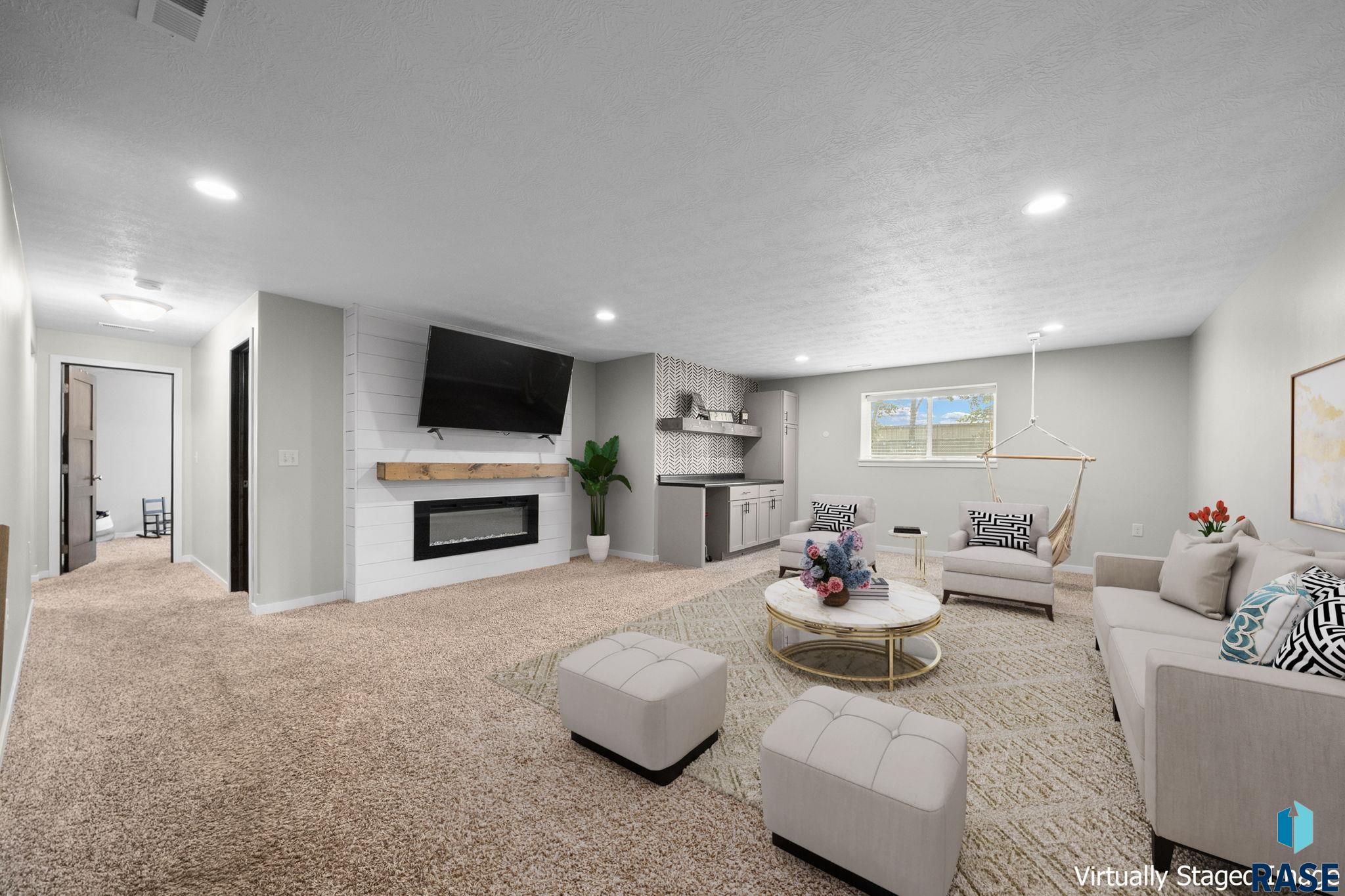 207 Tiger St