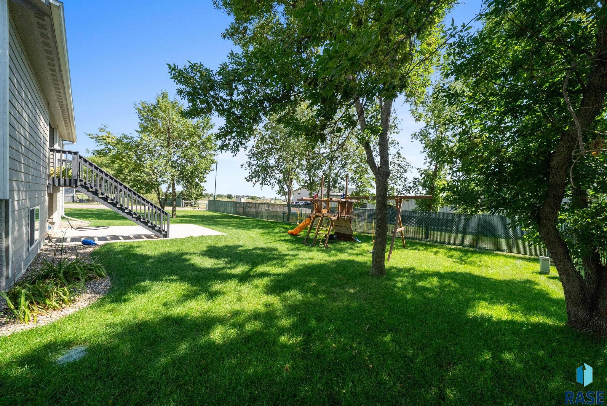 207 Tiger St
