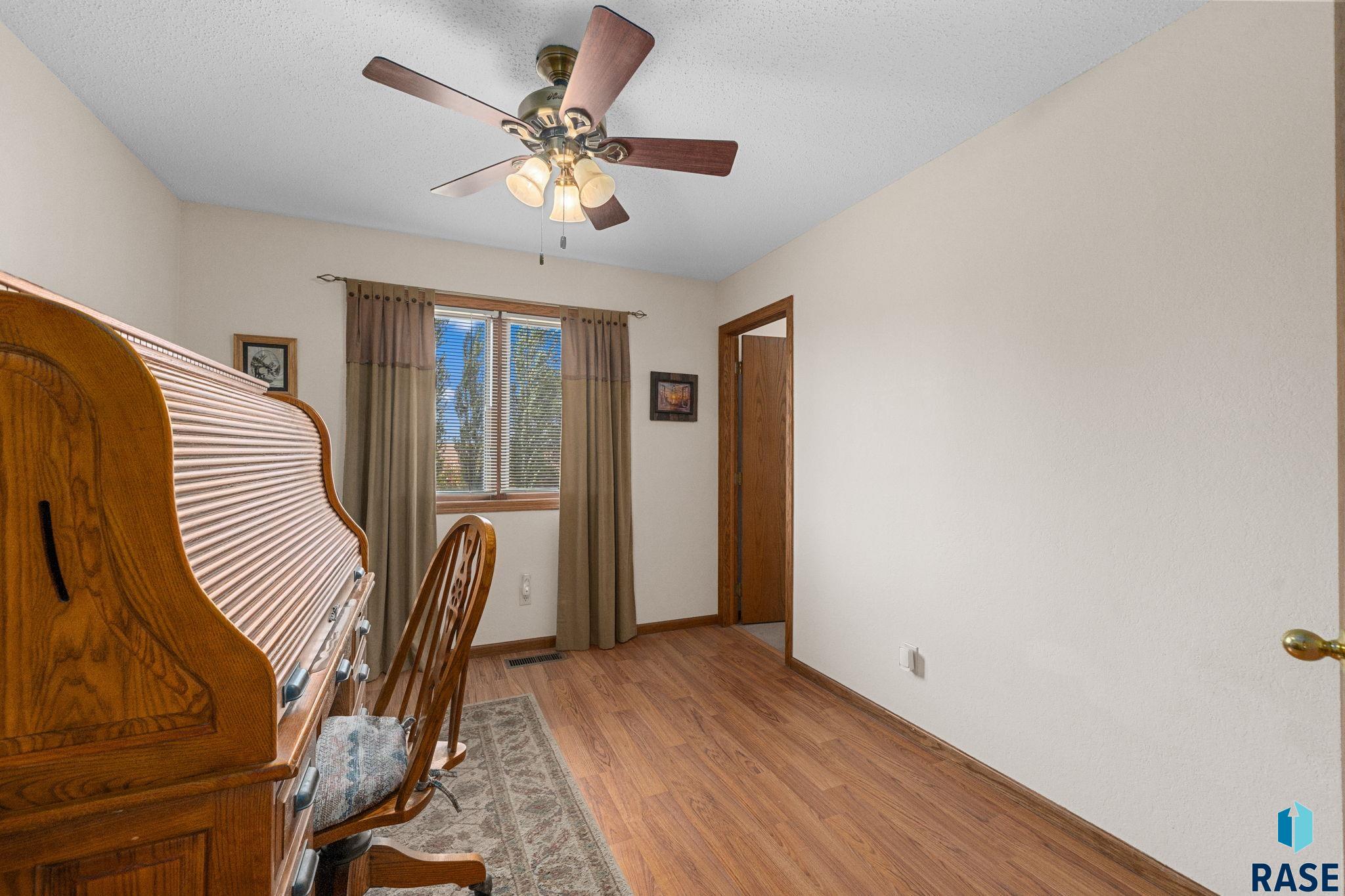 26981 Elmen Pl