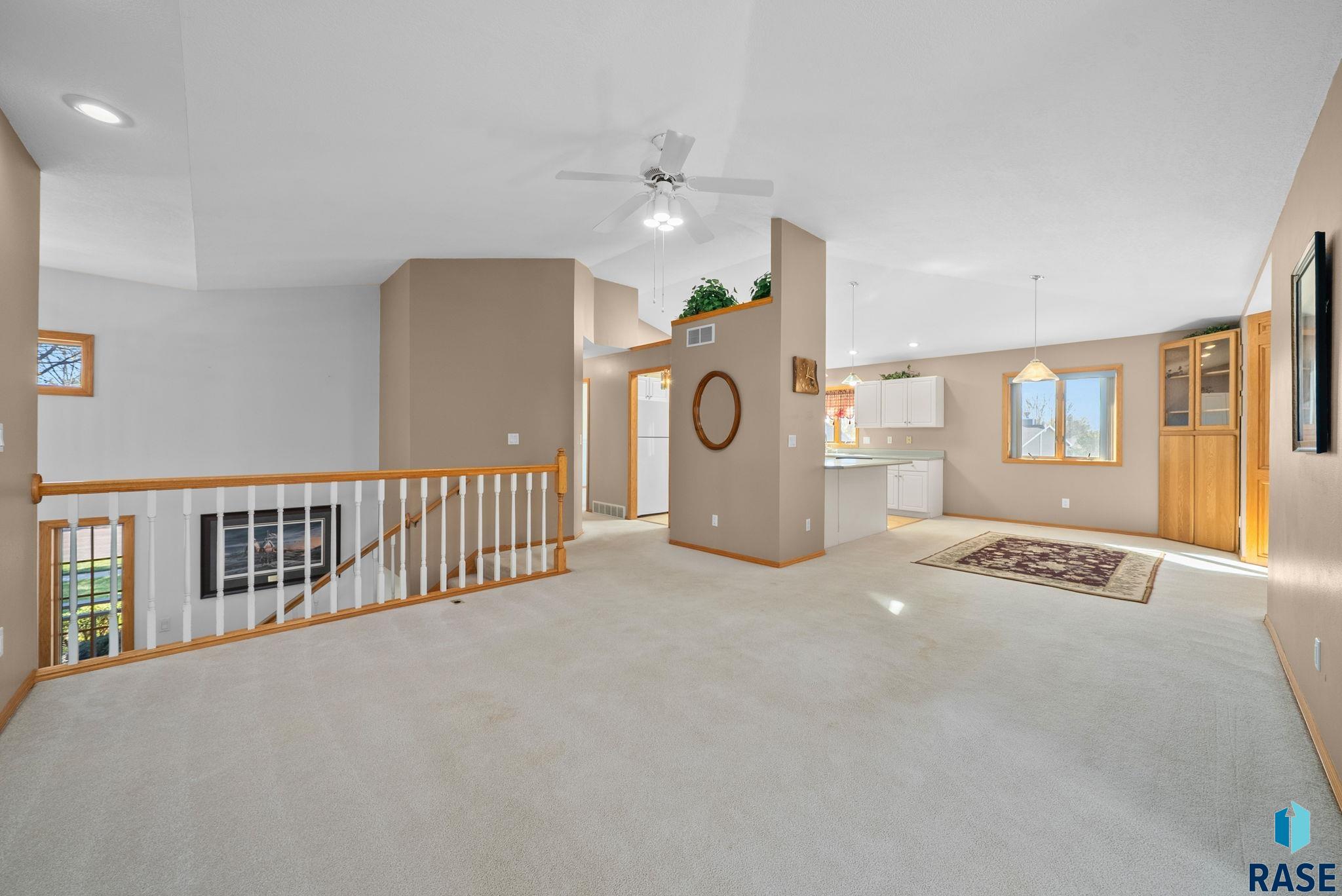 2813 S Cinnabar Cir