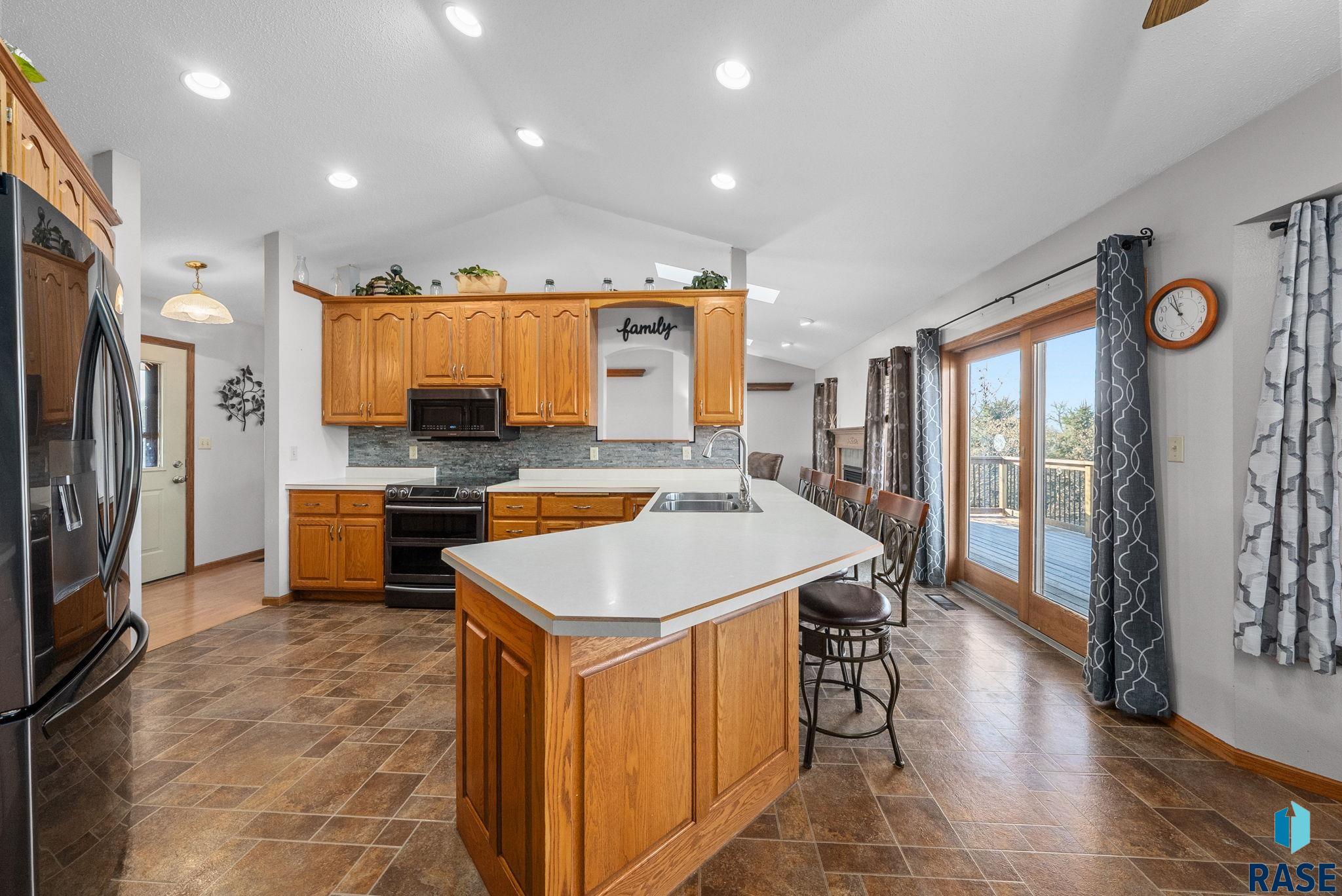 25115 466th Ave