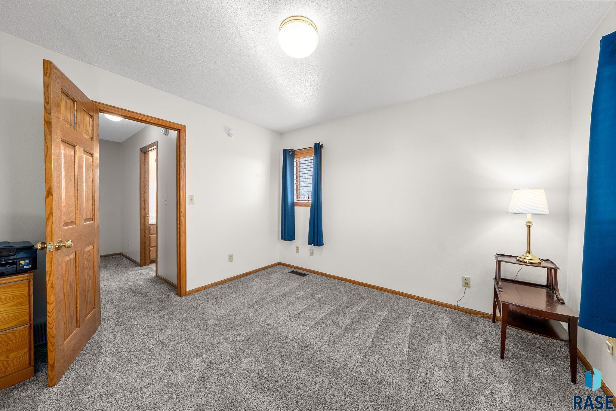 25115 466th Ave