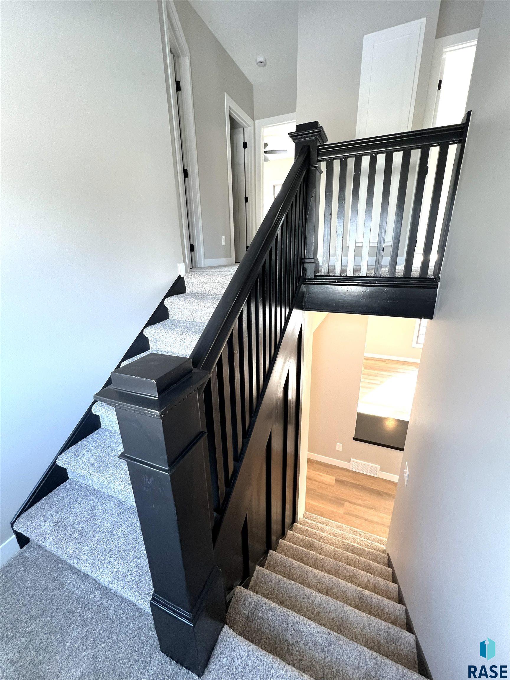 306 N Main St