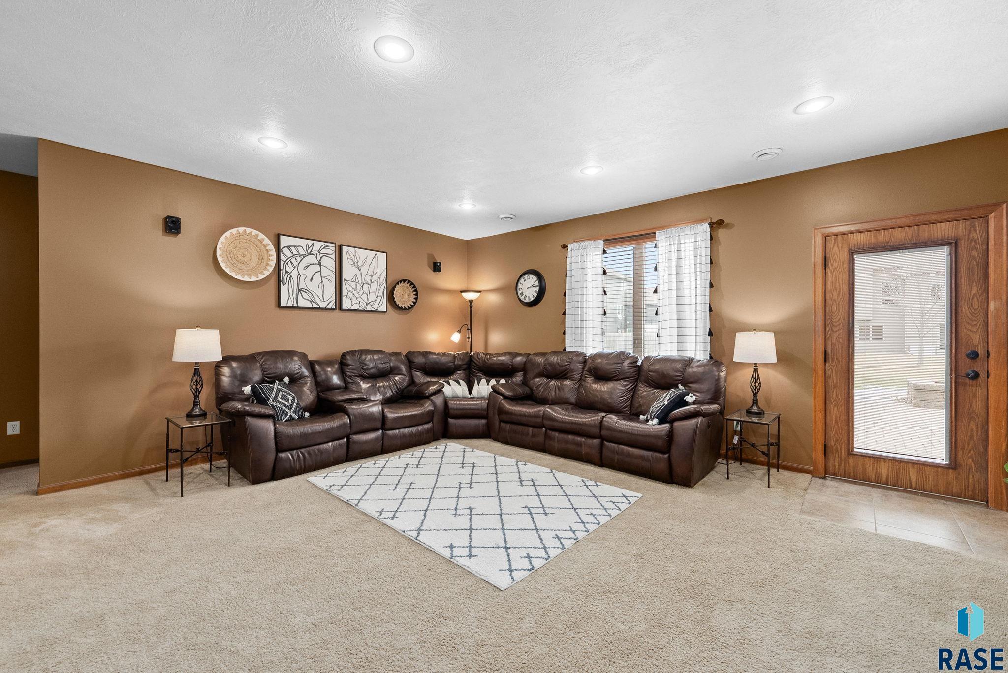 2412 S Purdue Ave