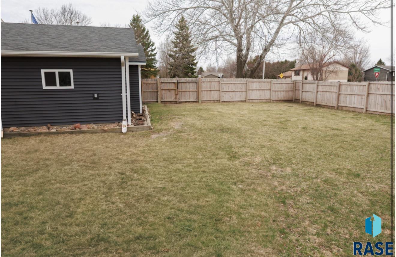 204 W Ponderosa Dr