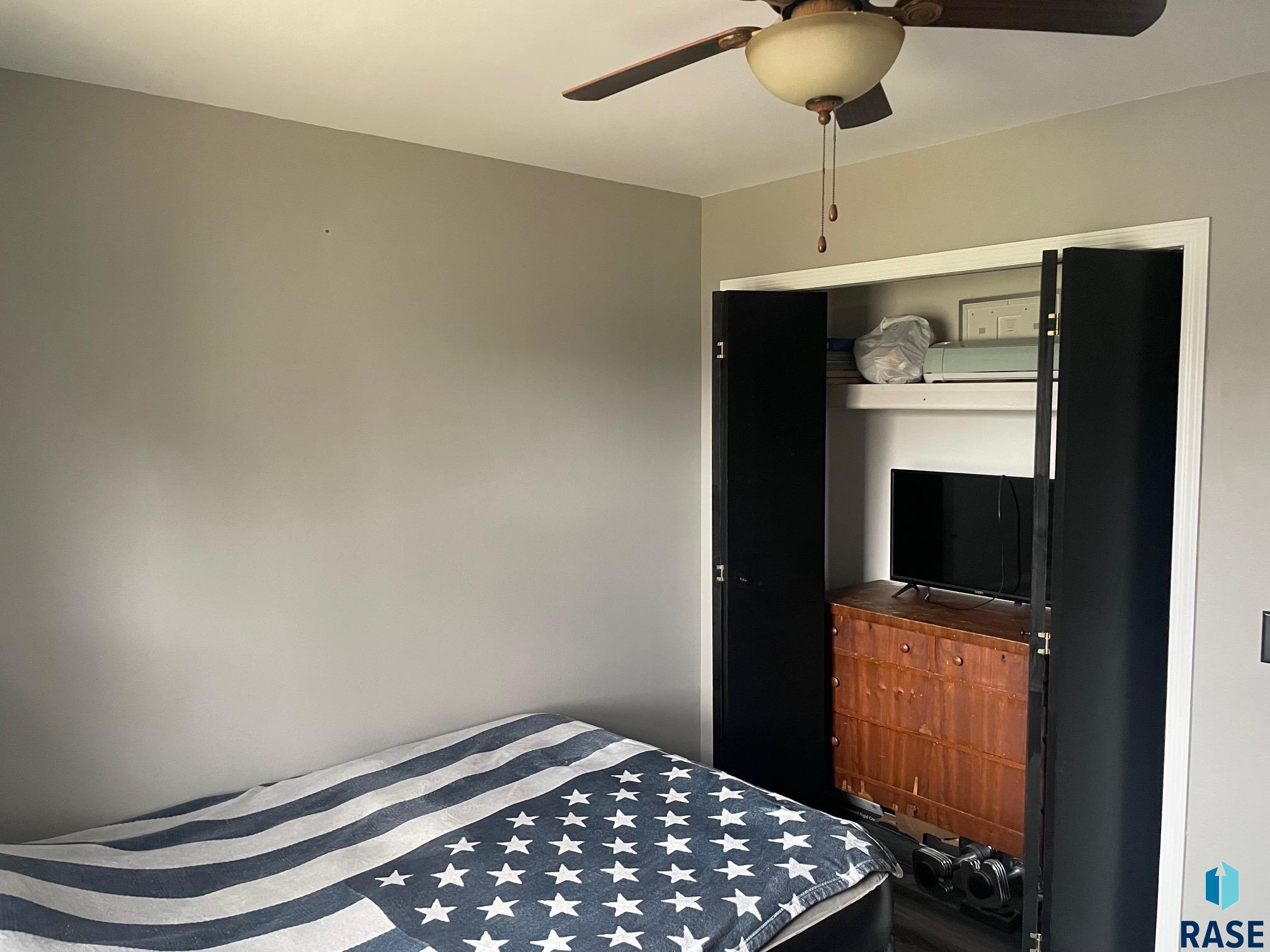 204 W Ponderosa Dr