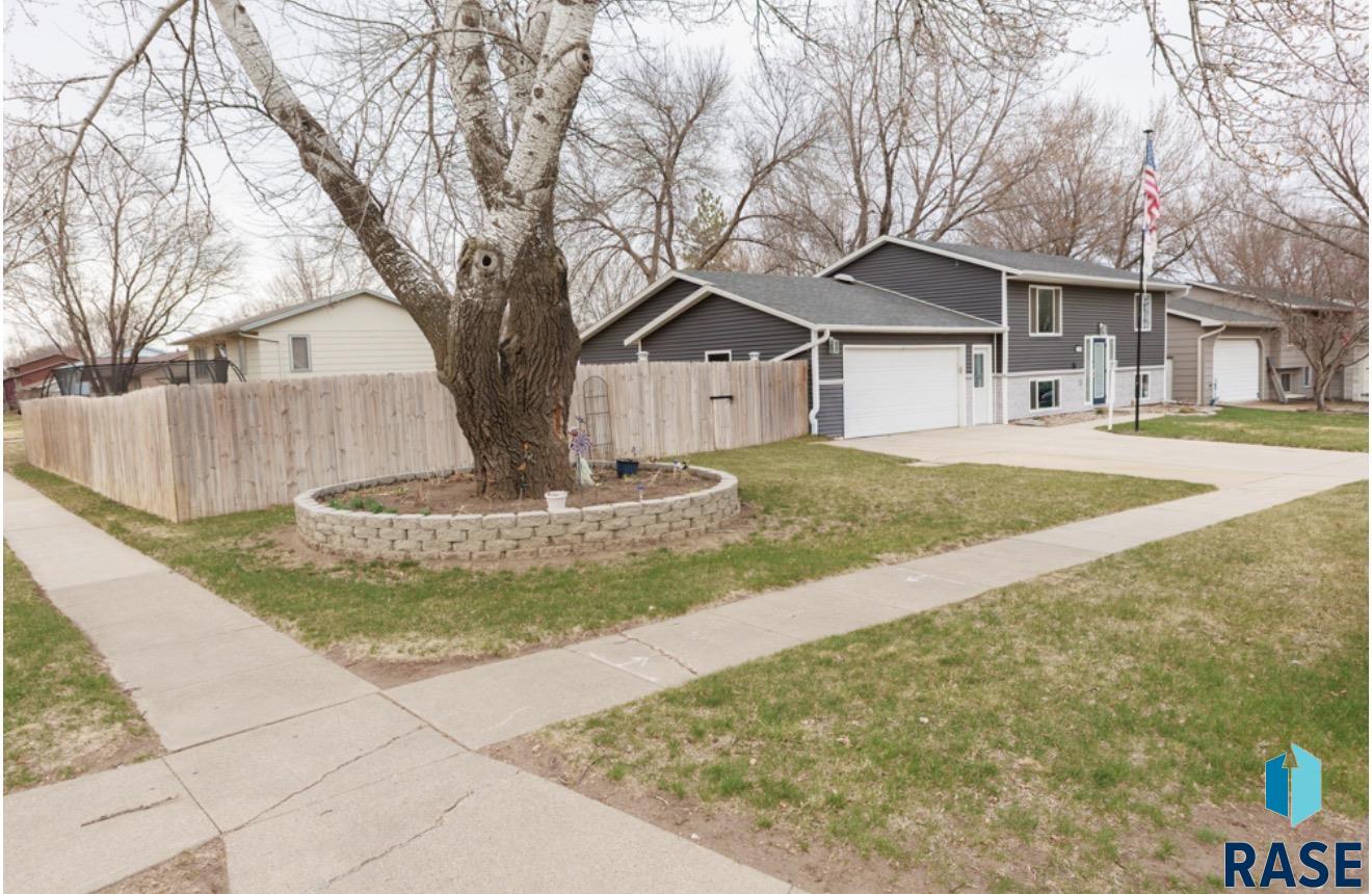 204 W Ponderosa Dr