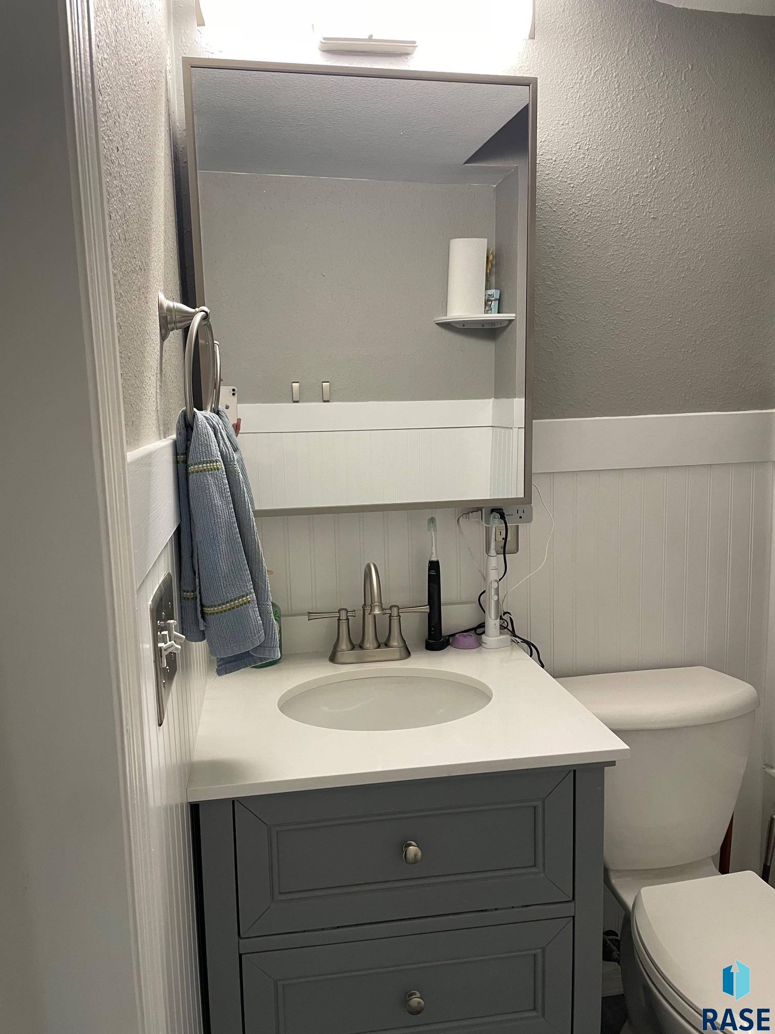 204 W Ponderosa Dr