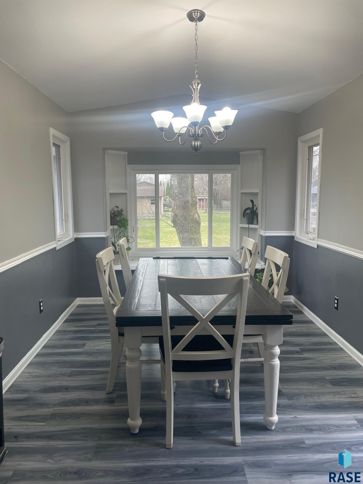 204 W Ponderosa Dr