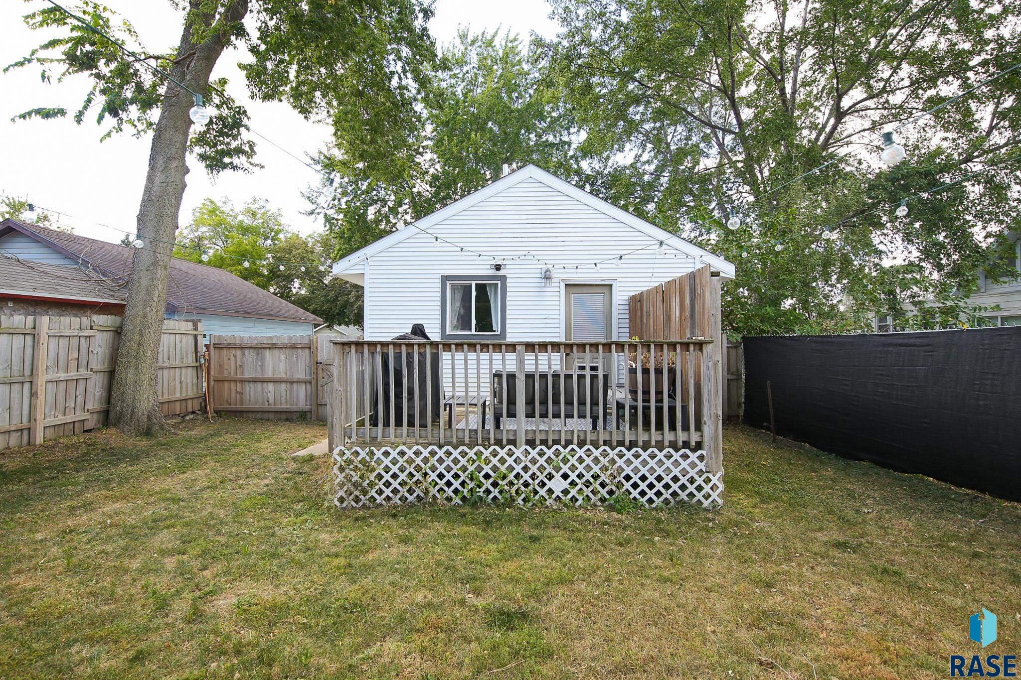 412 N Sherman Ave