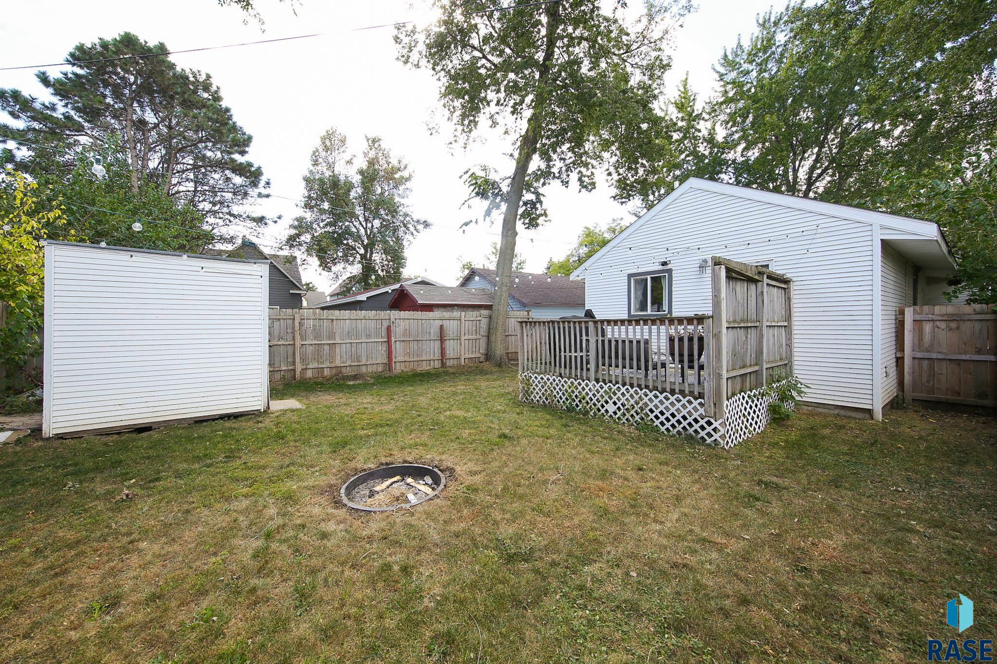 412 N Sherman Ave