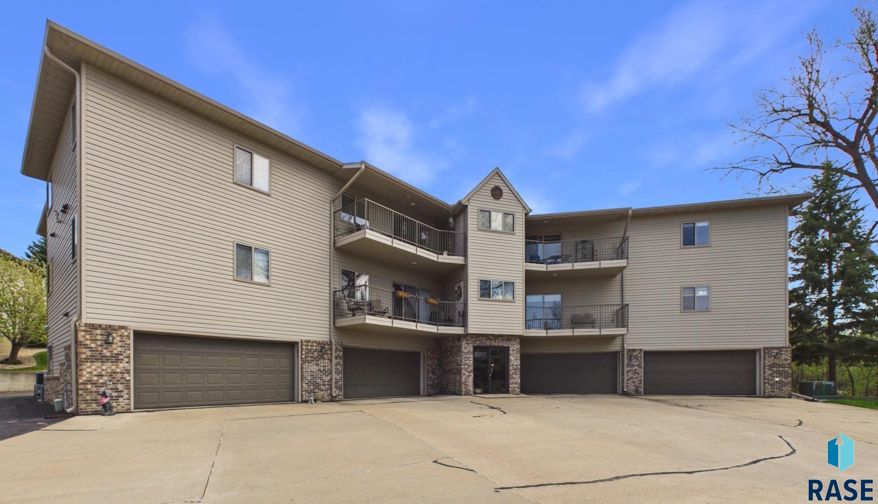 1600 S Southeastern Ave Unit: 306