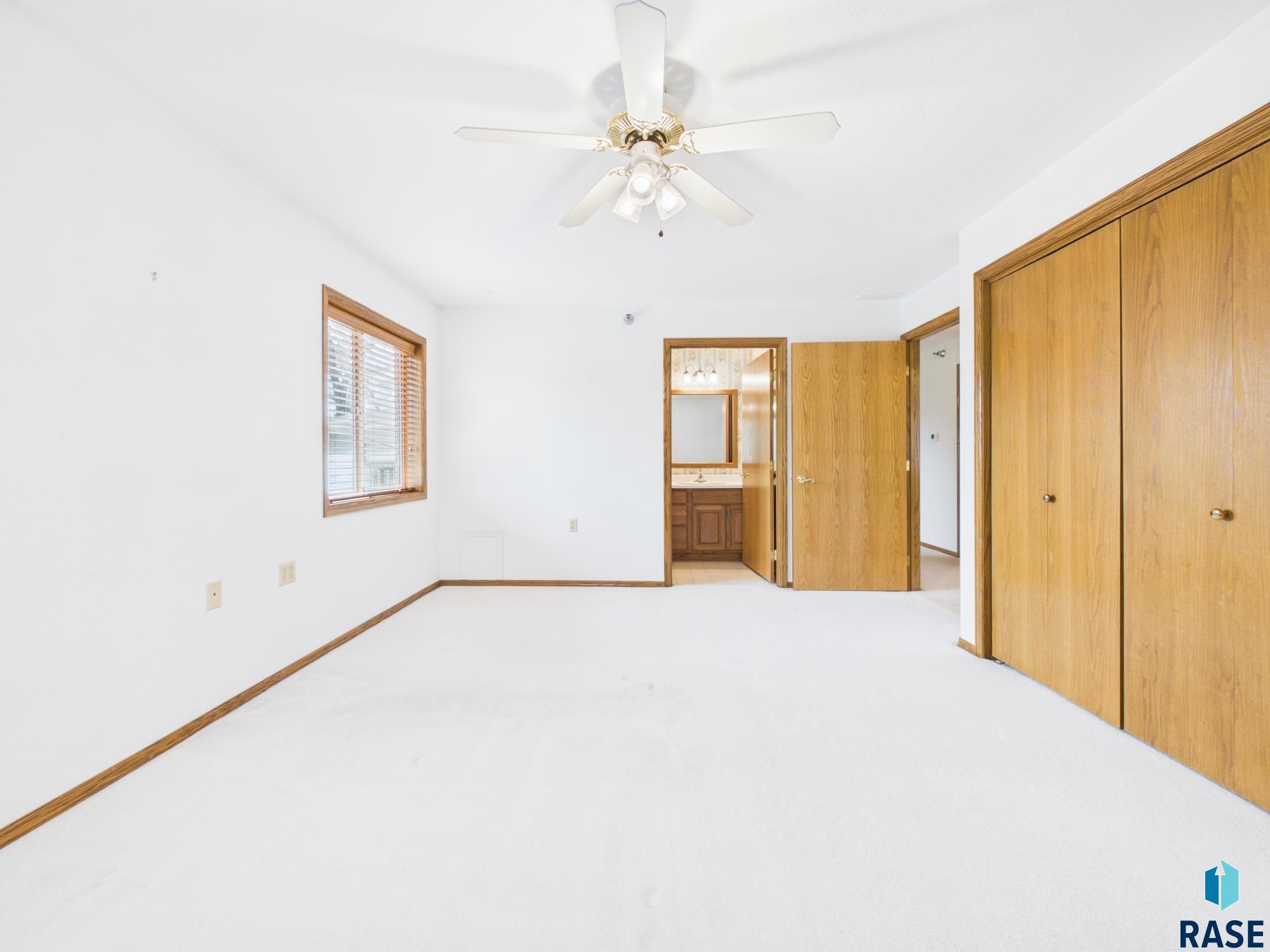1600 S Southeastern Ave Unit: 306