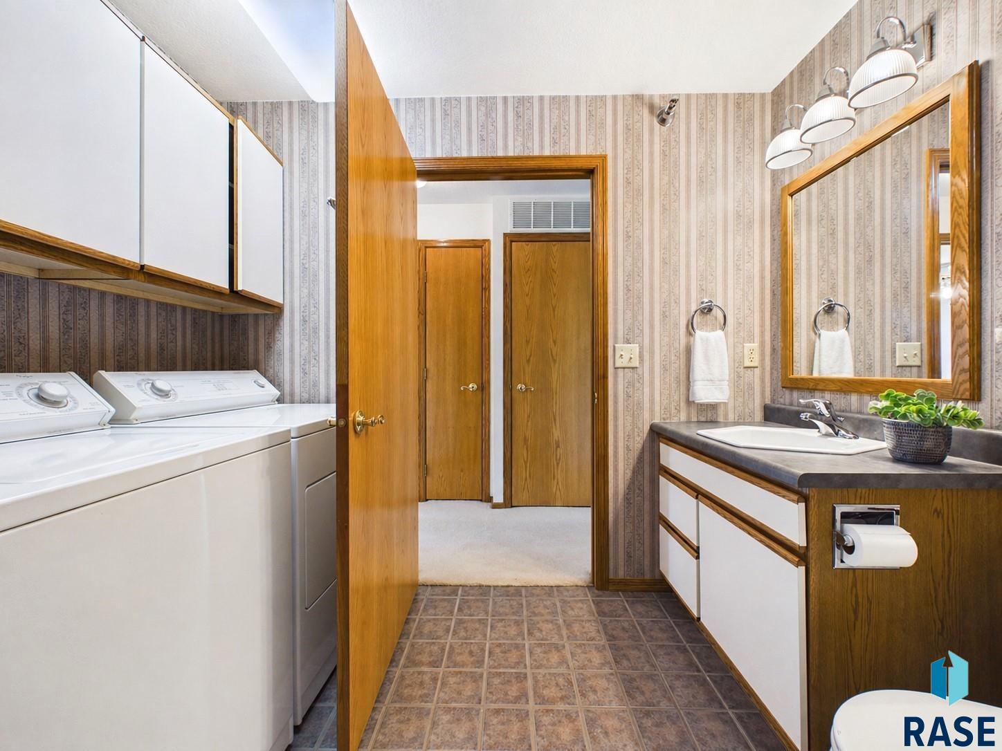 1600 S Southeastern Ave Unit: 306
