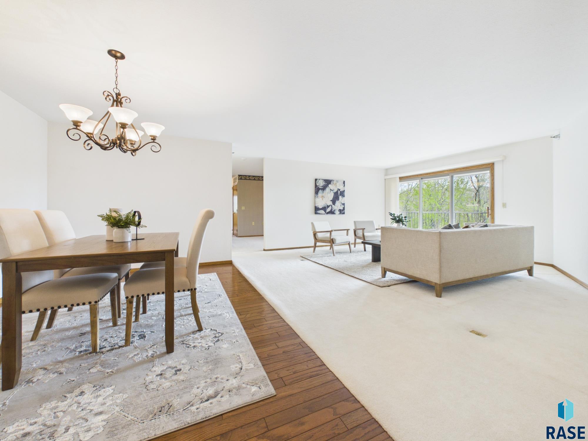 1600 S Southeastern Ave Unit: 306