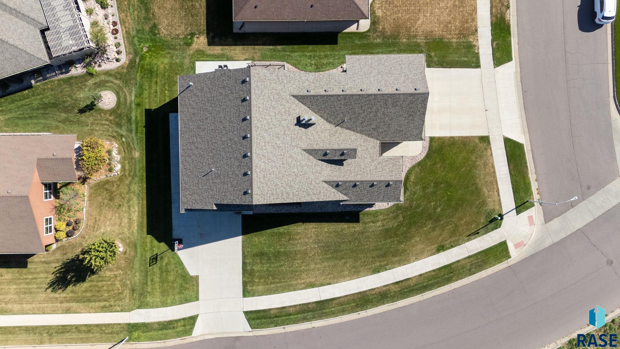 4900 E Cattail Dr