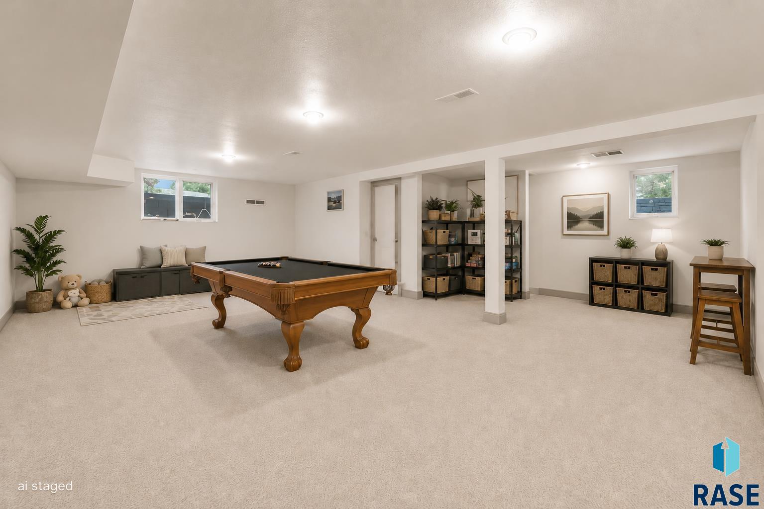 389 Walnut Ave