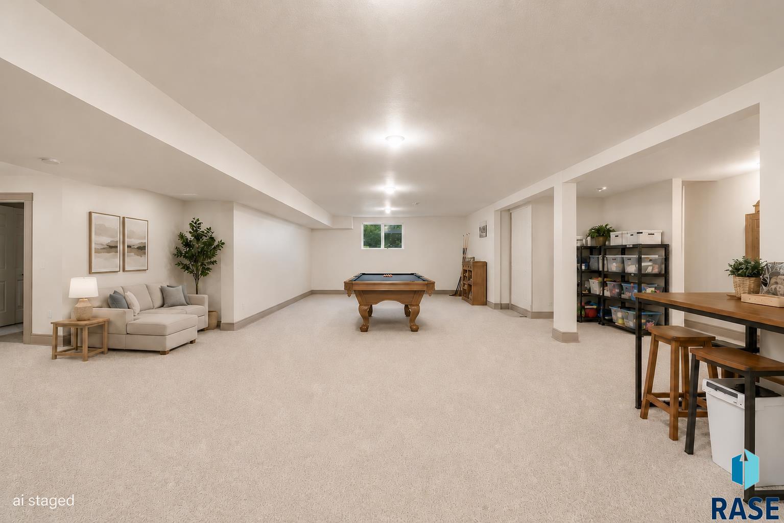 389 Walnut Ave