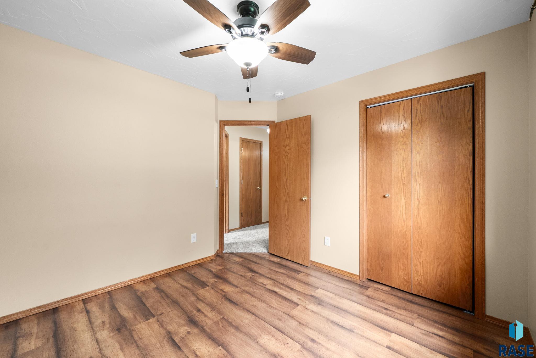 2004 E Briar Den Ct