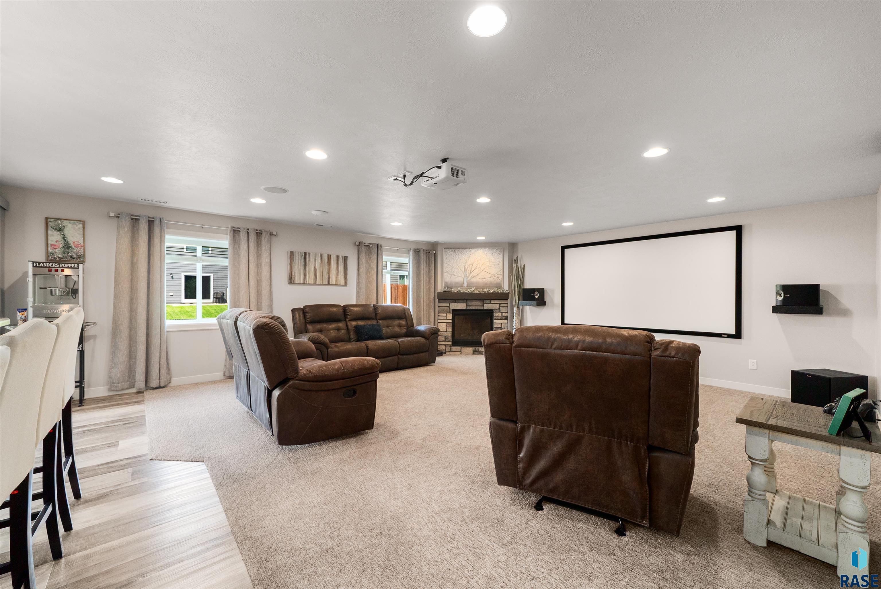 3809 S Home Plate Ave