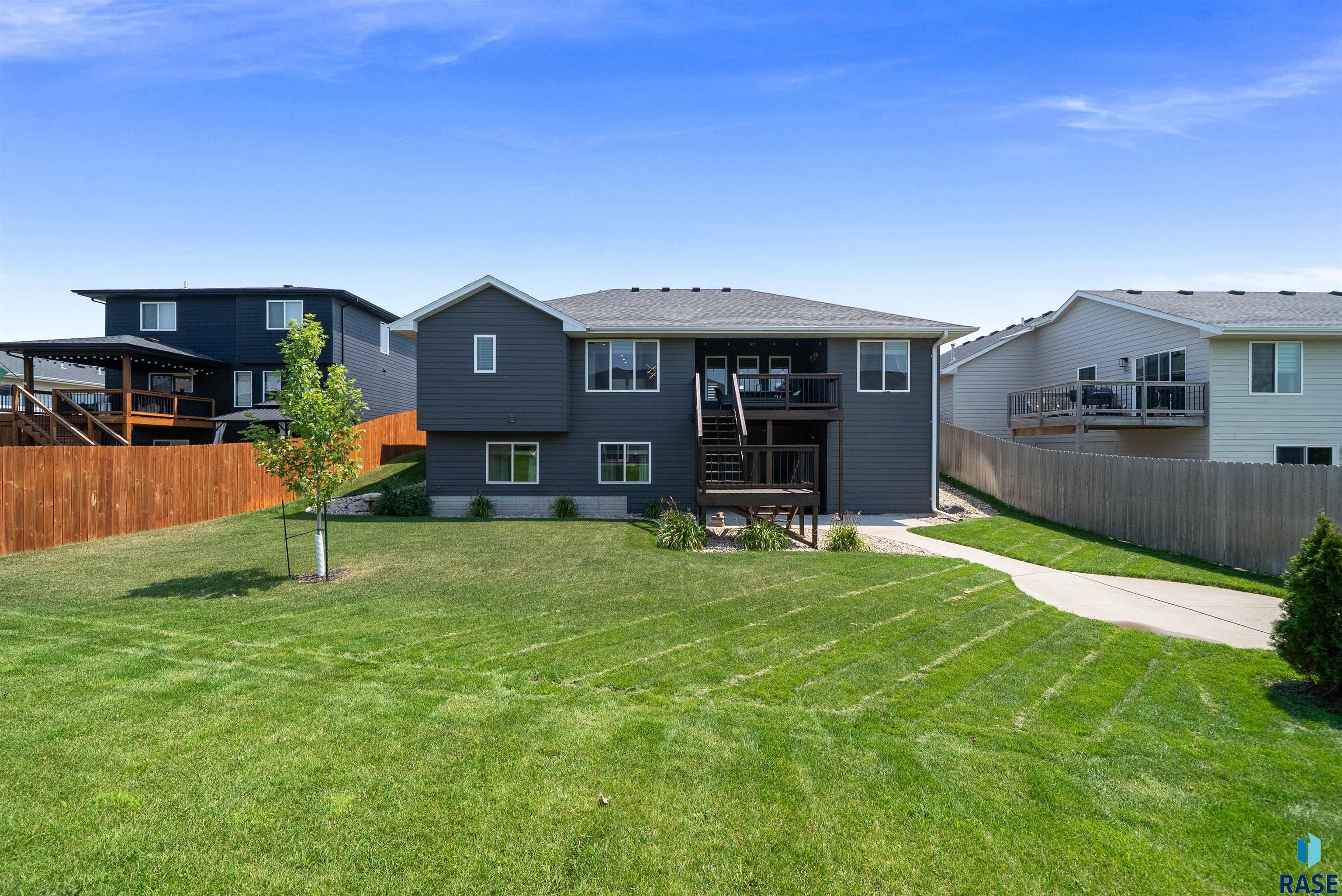 3809 S Home Plate Ave