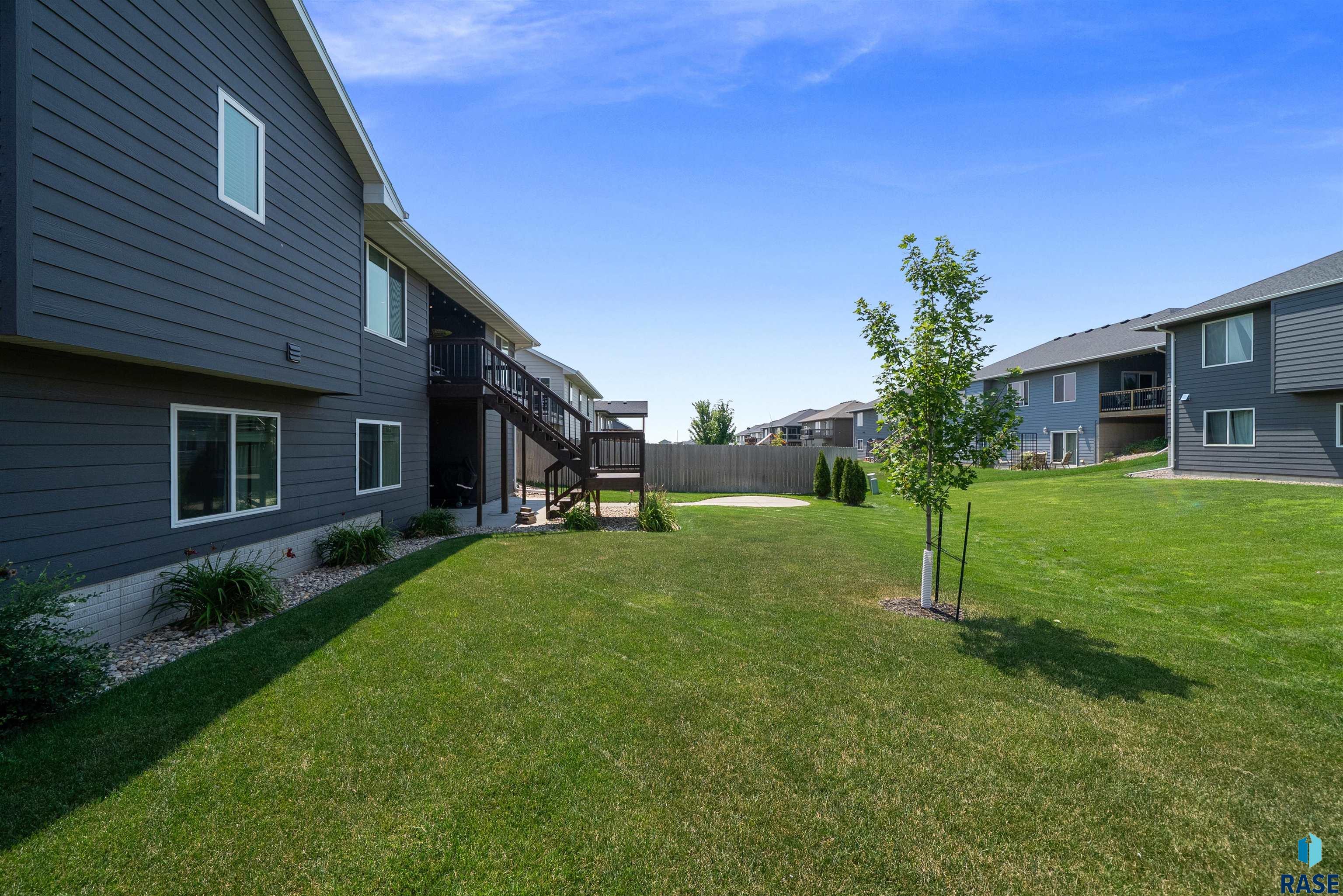 3809 S Home Plate Ave
