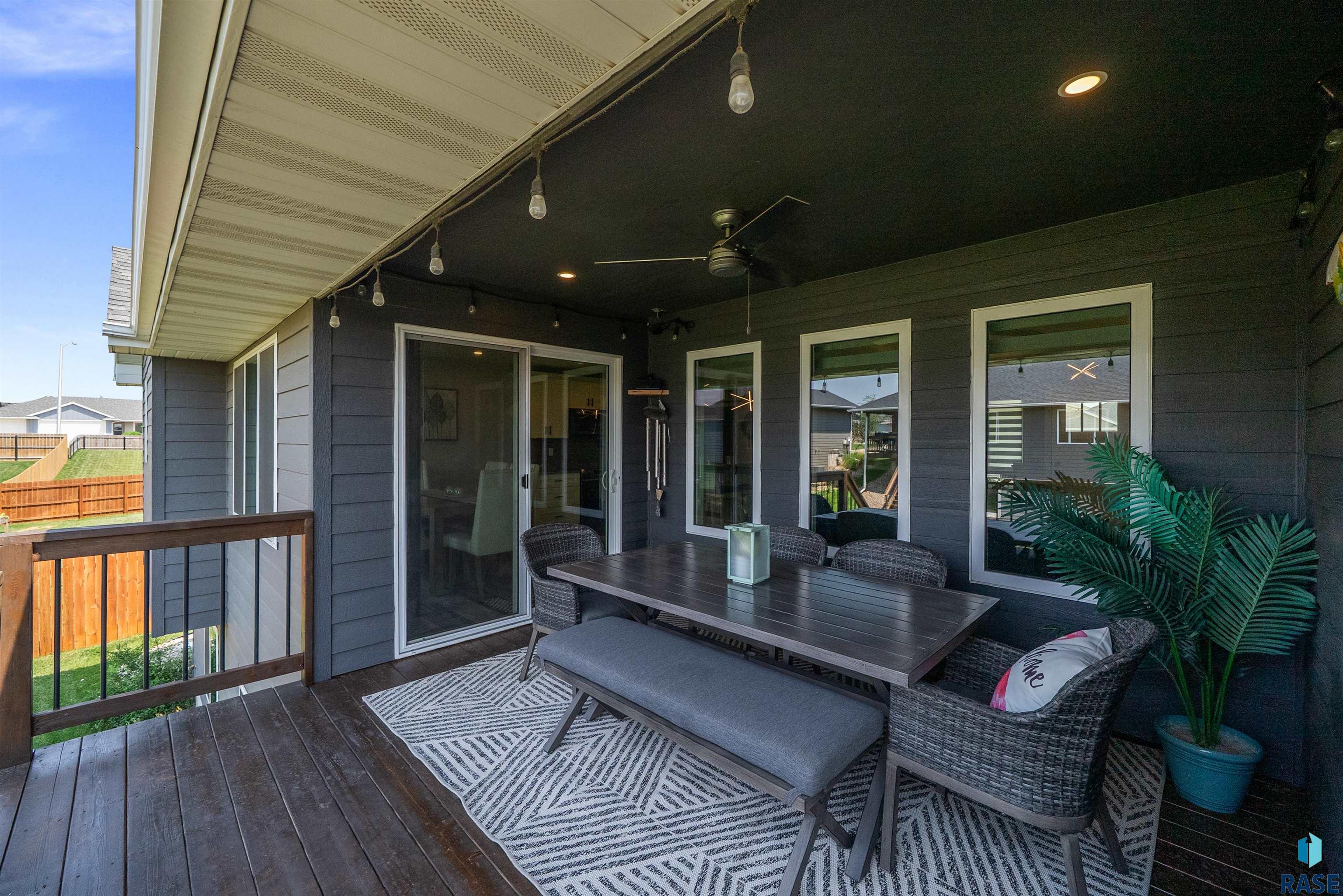 3809 S Home Plate Ave