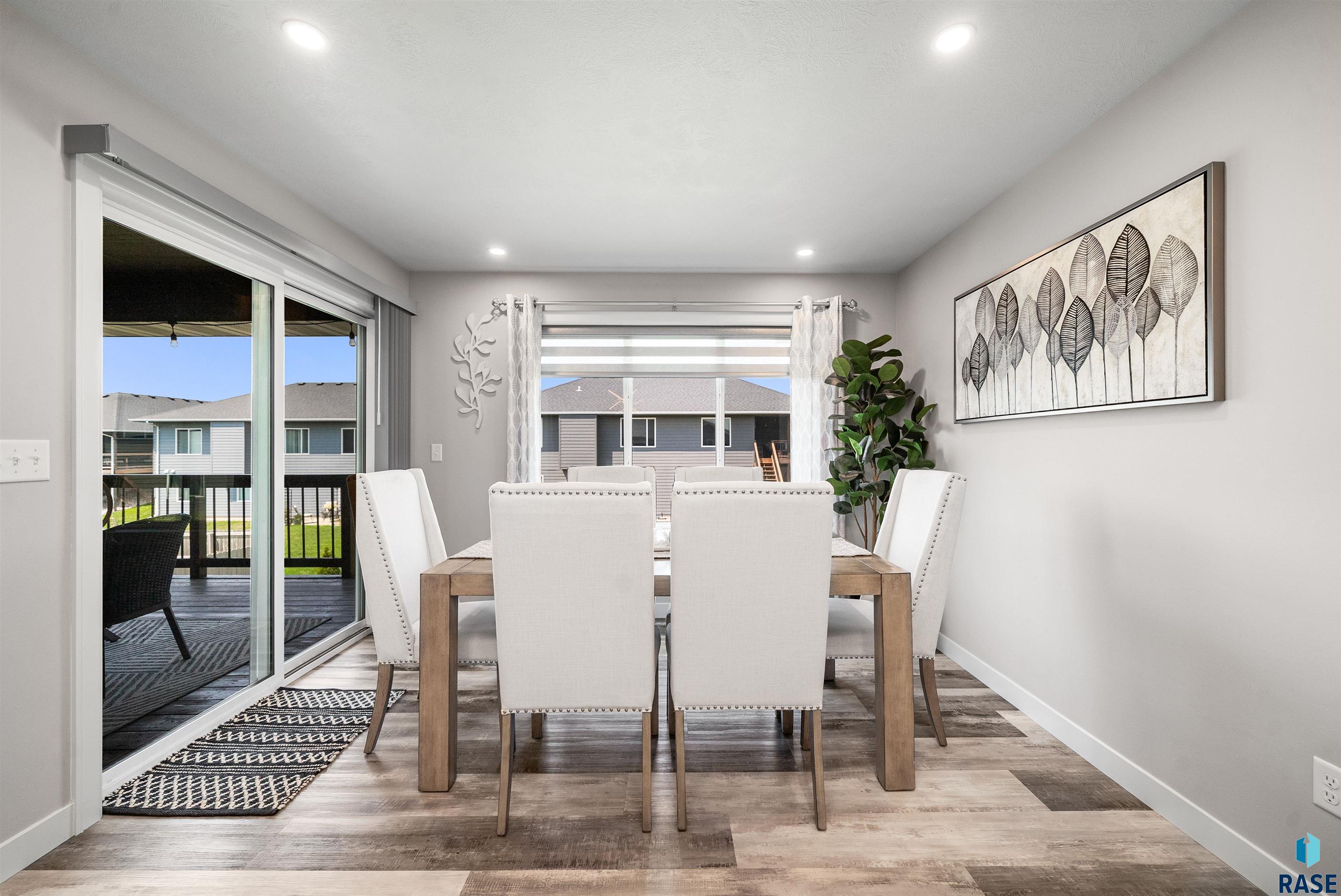 3809 S Home Plate Ave