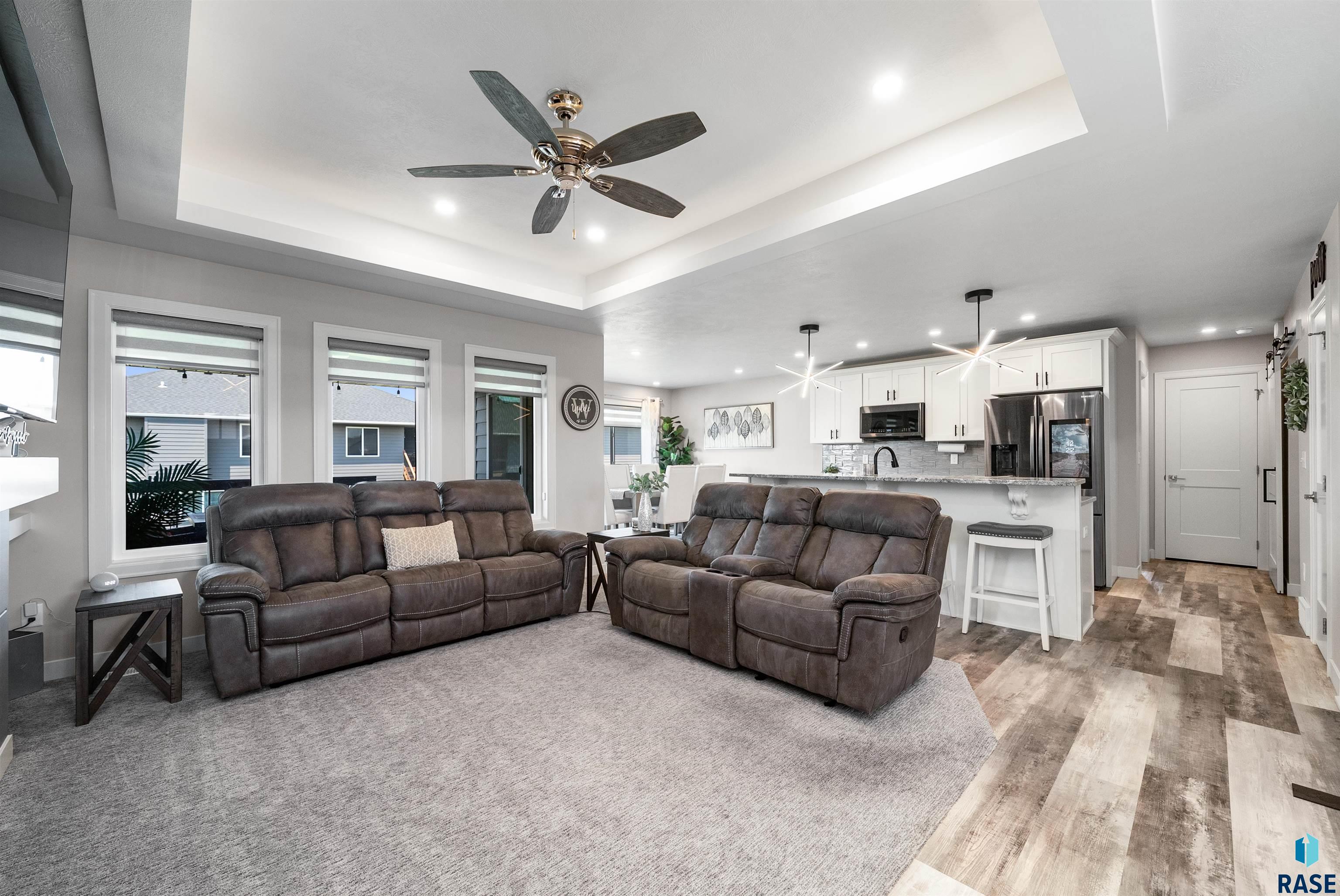 3809 S Home Plate Ave