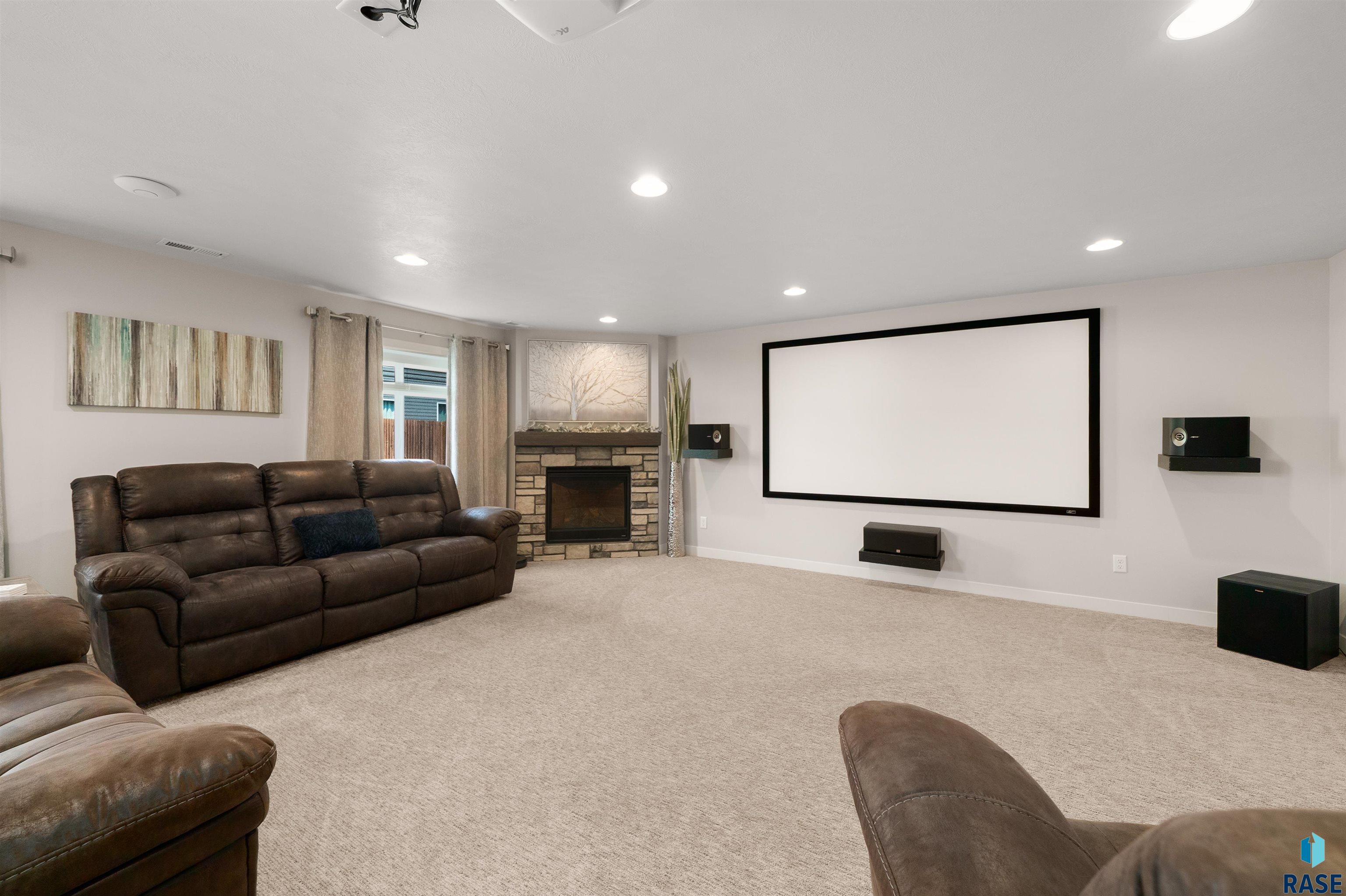 3809 S Home Plate Ave