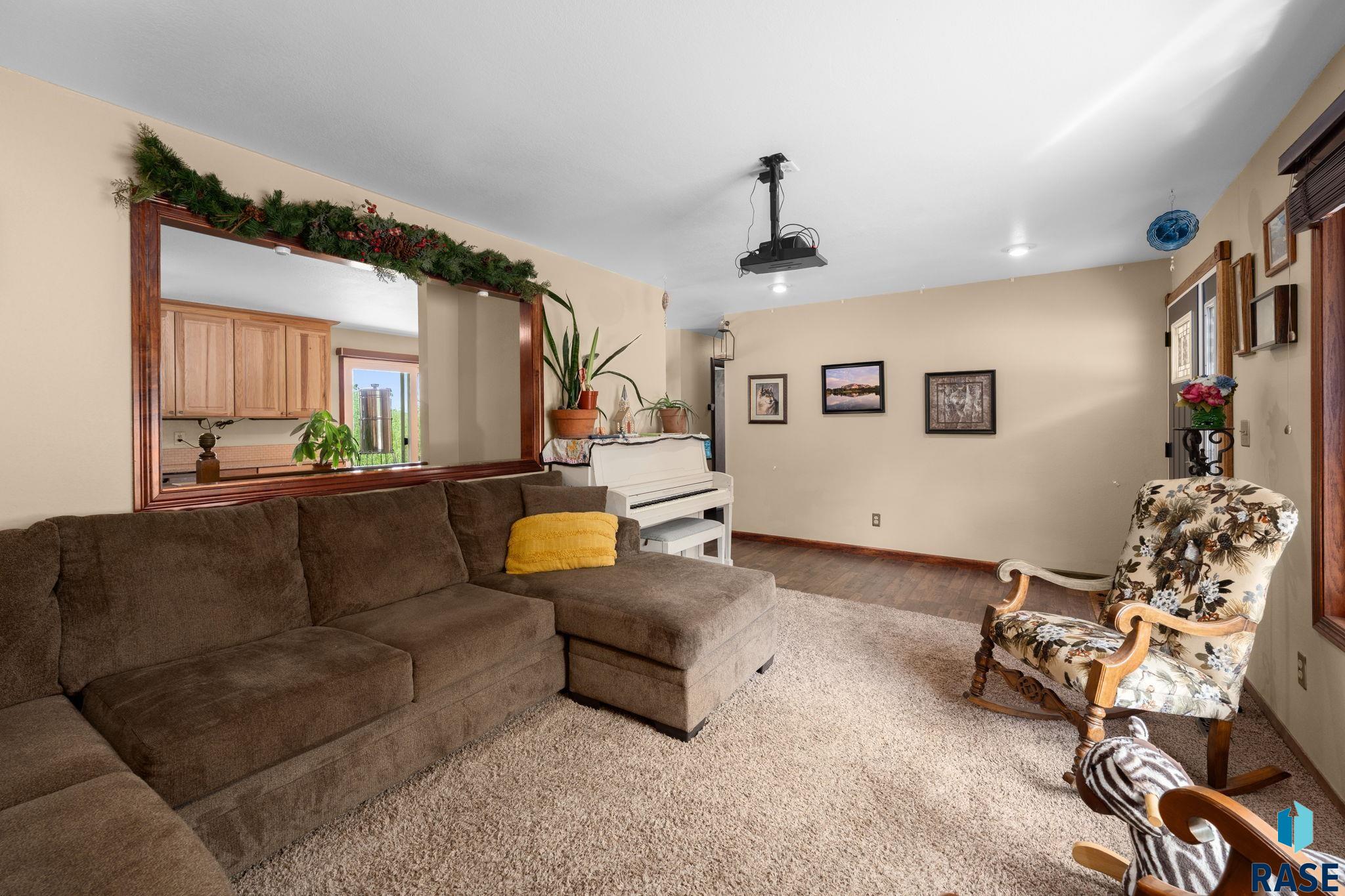 2104 E Tricia Ln