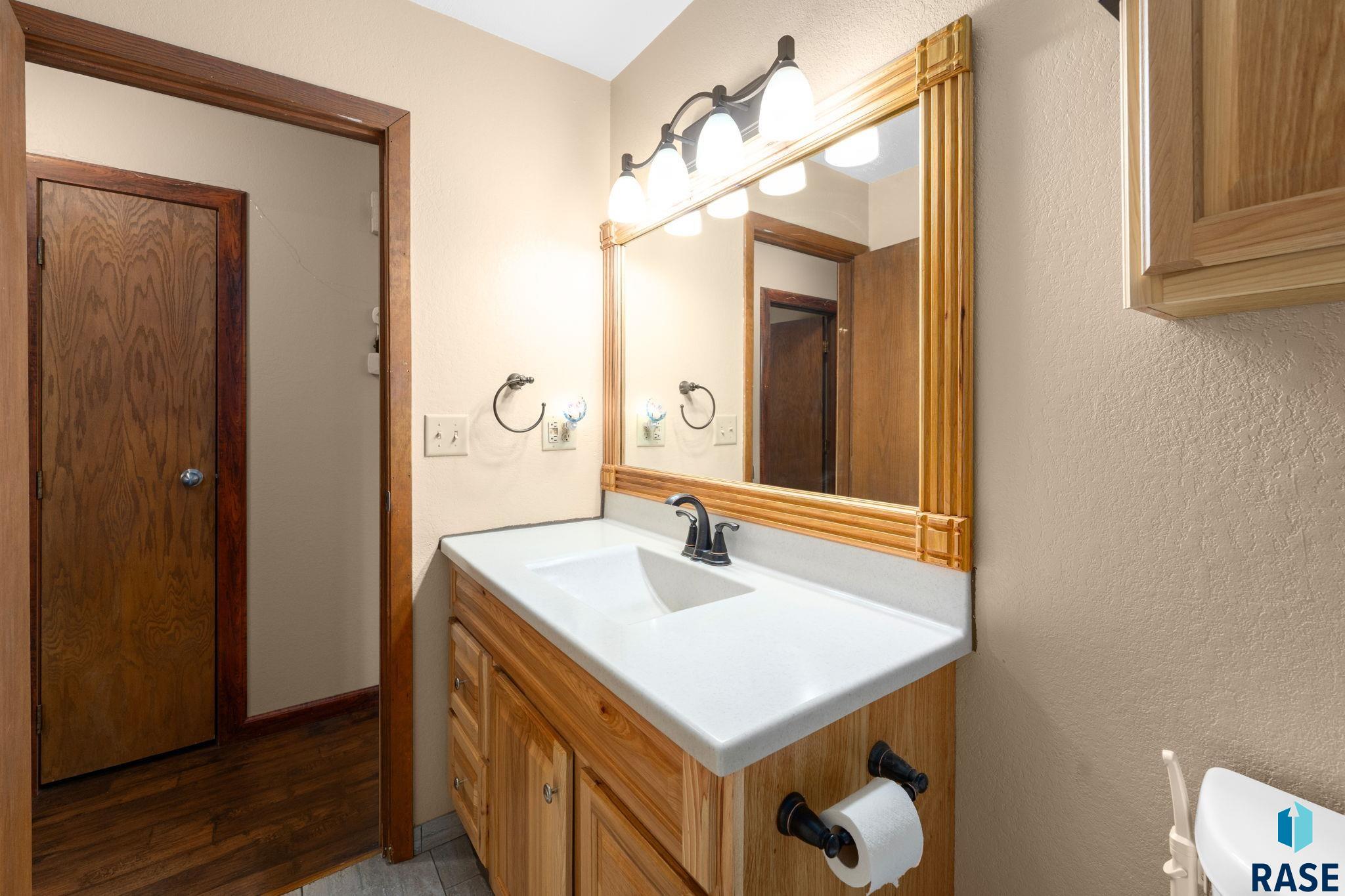 2104 E Tricia Ln
