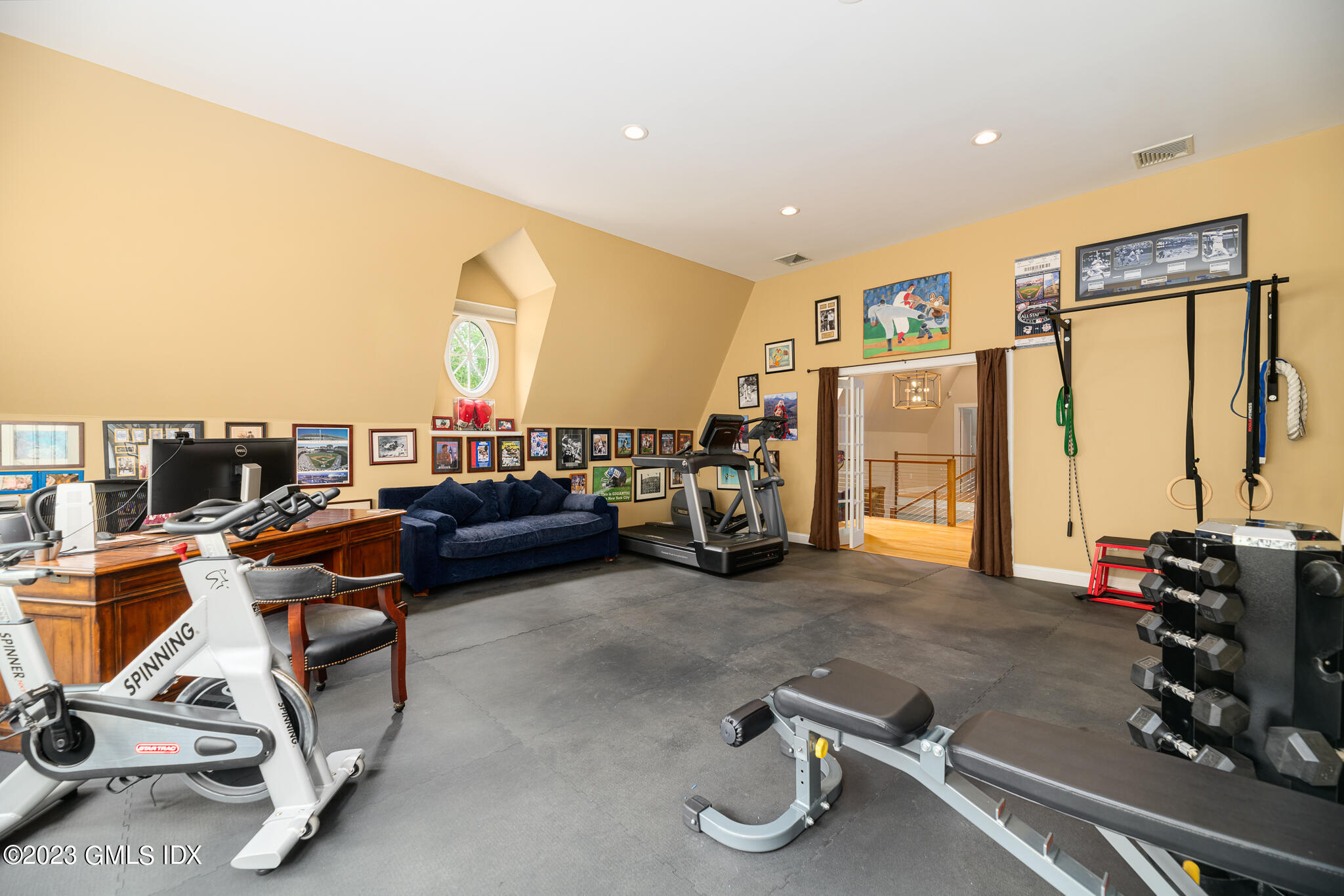 23 Hillcrest Park Road