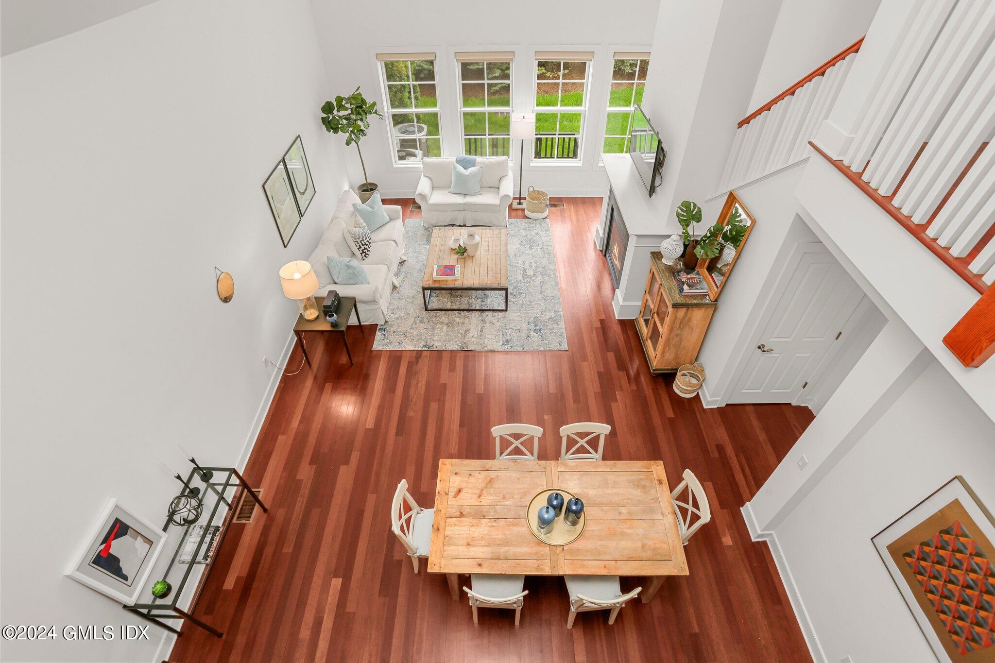 77 Havemeyer Lane, 31