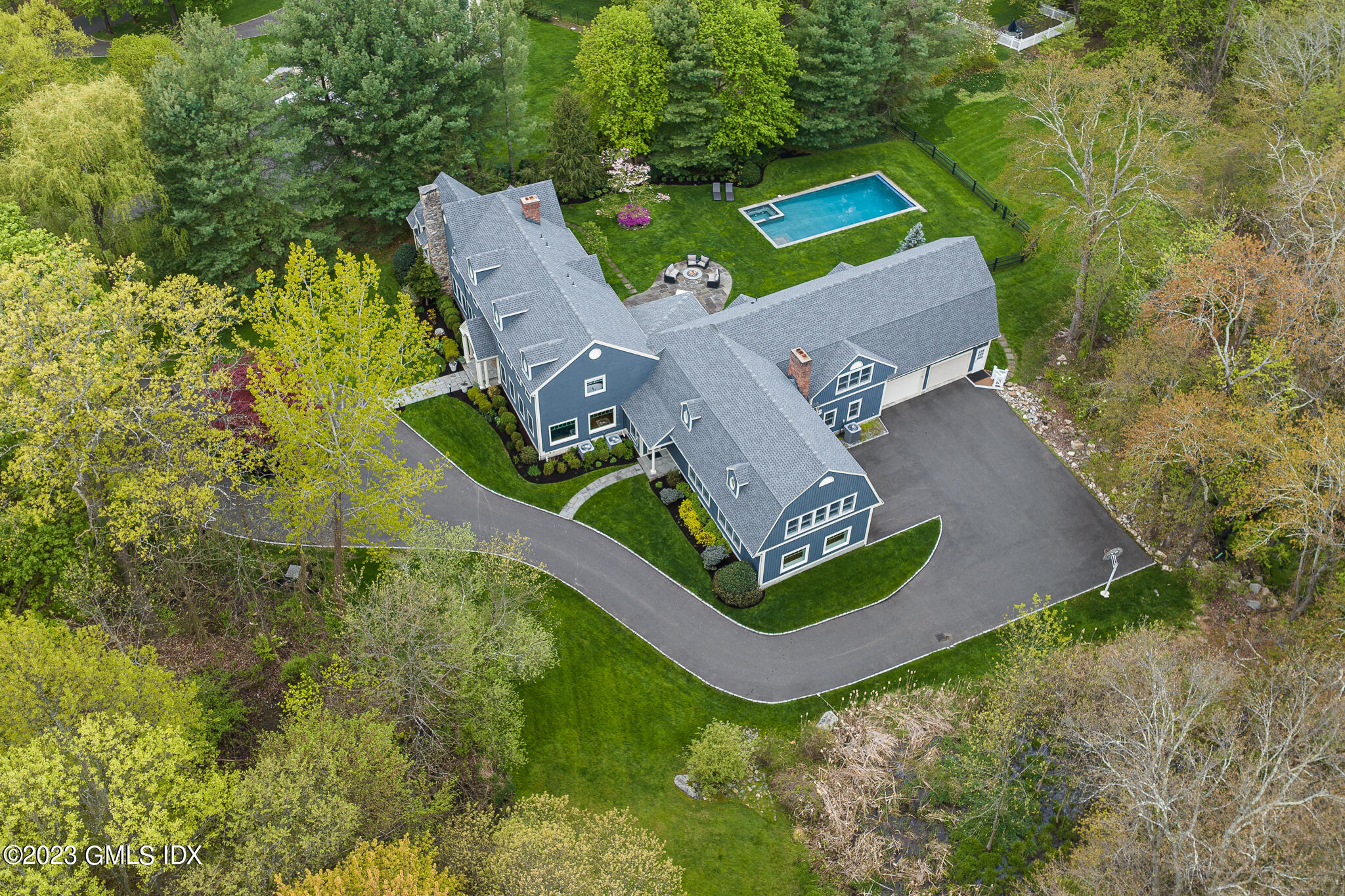 23 HILLCREST PARK Road