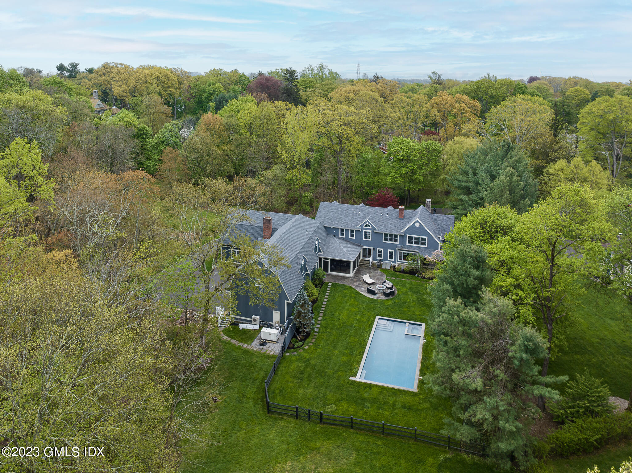 23 HILLCREST PARK Road