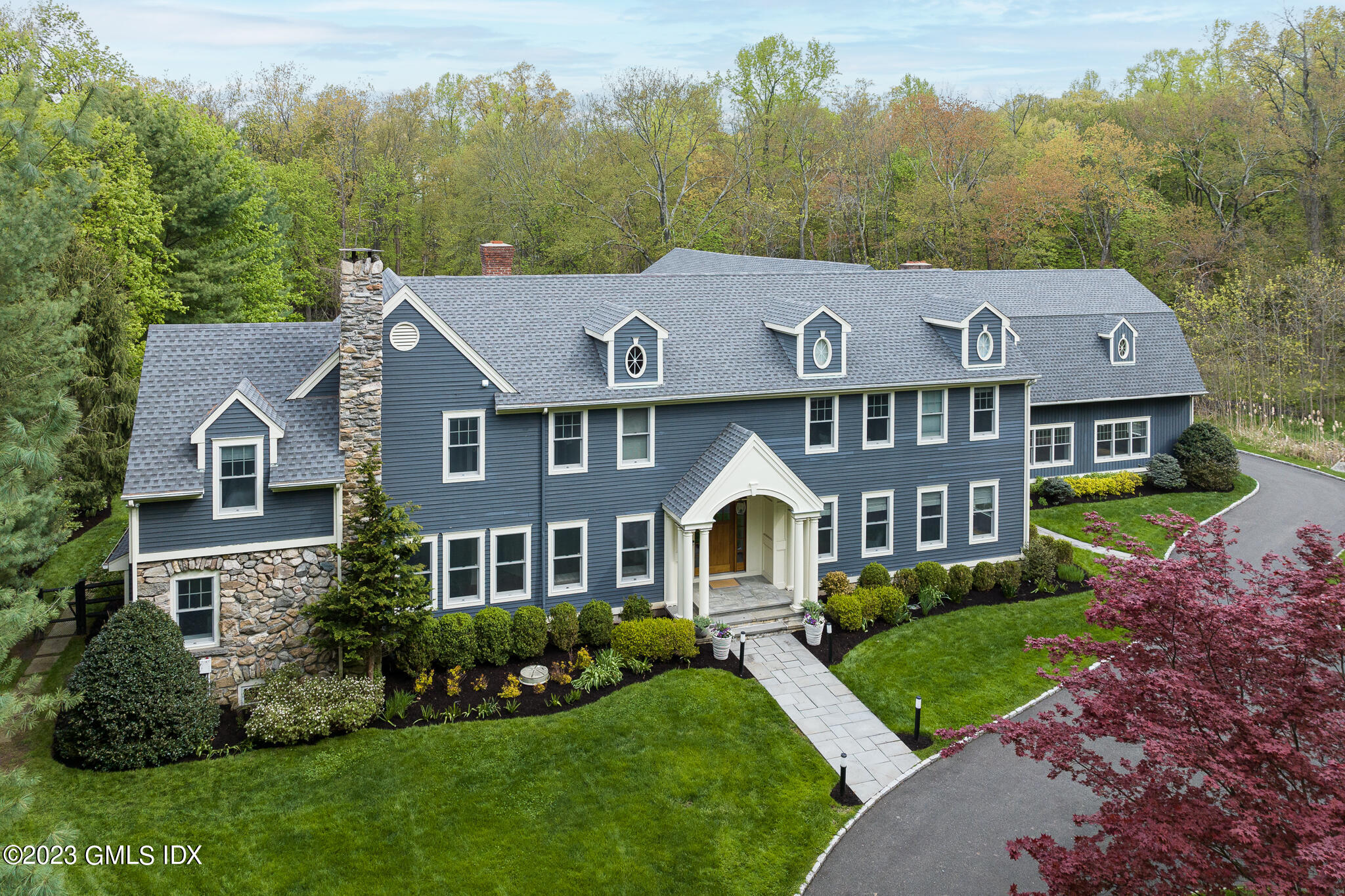 23 HILLCREST PARK Road