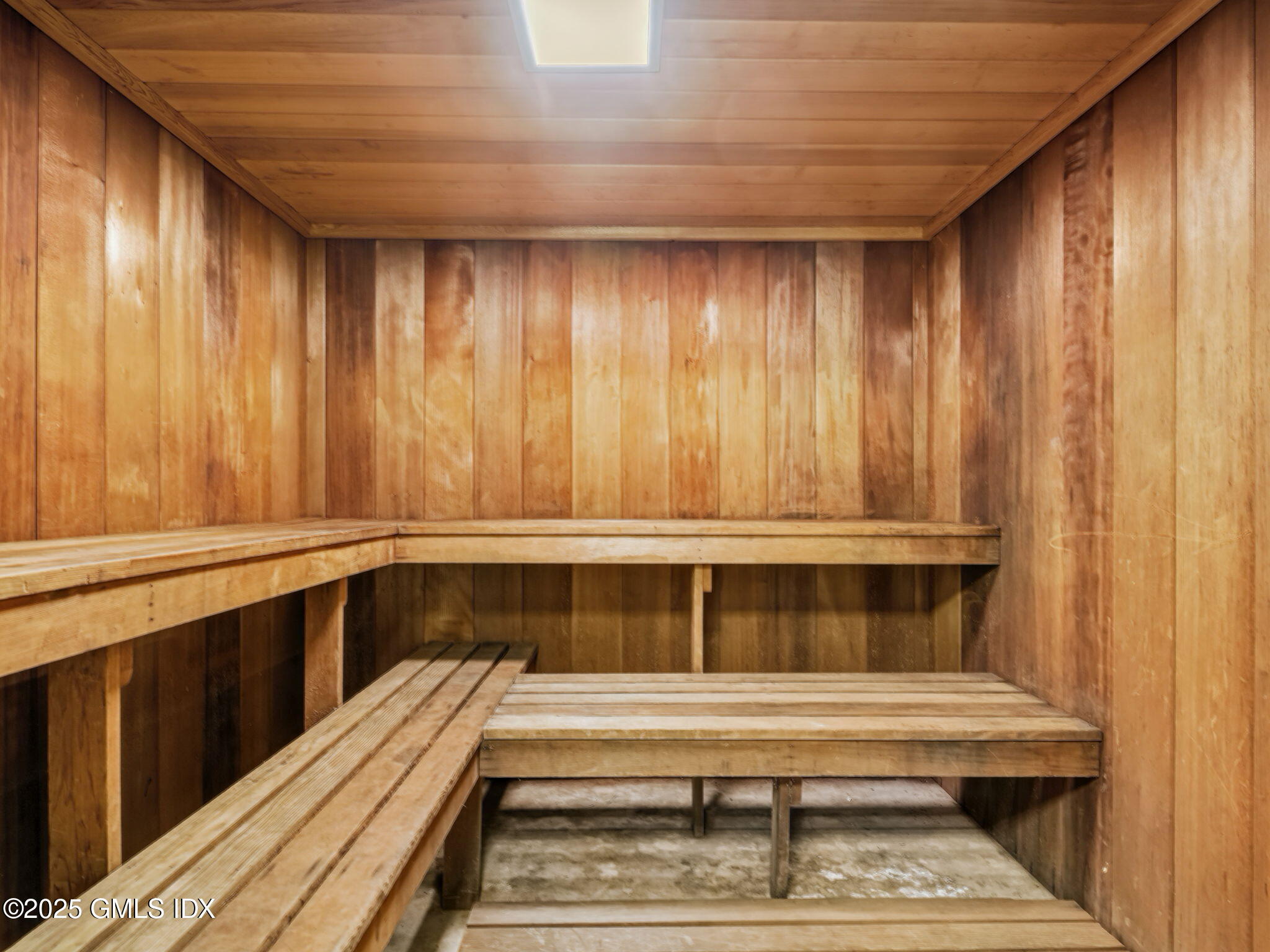 50 GLENBROOK Road, 4B