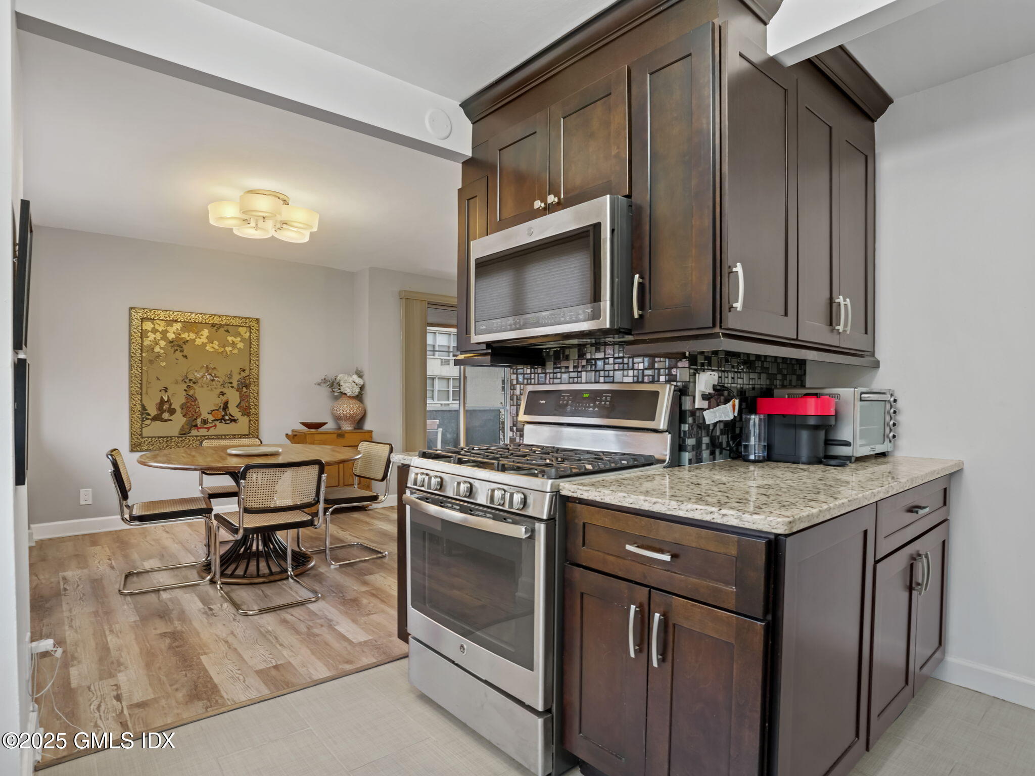 50 GLENBROOK Road, 4B